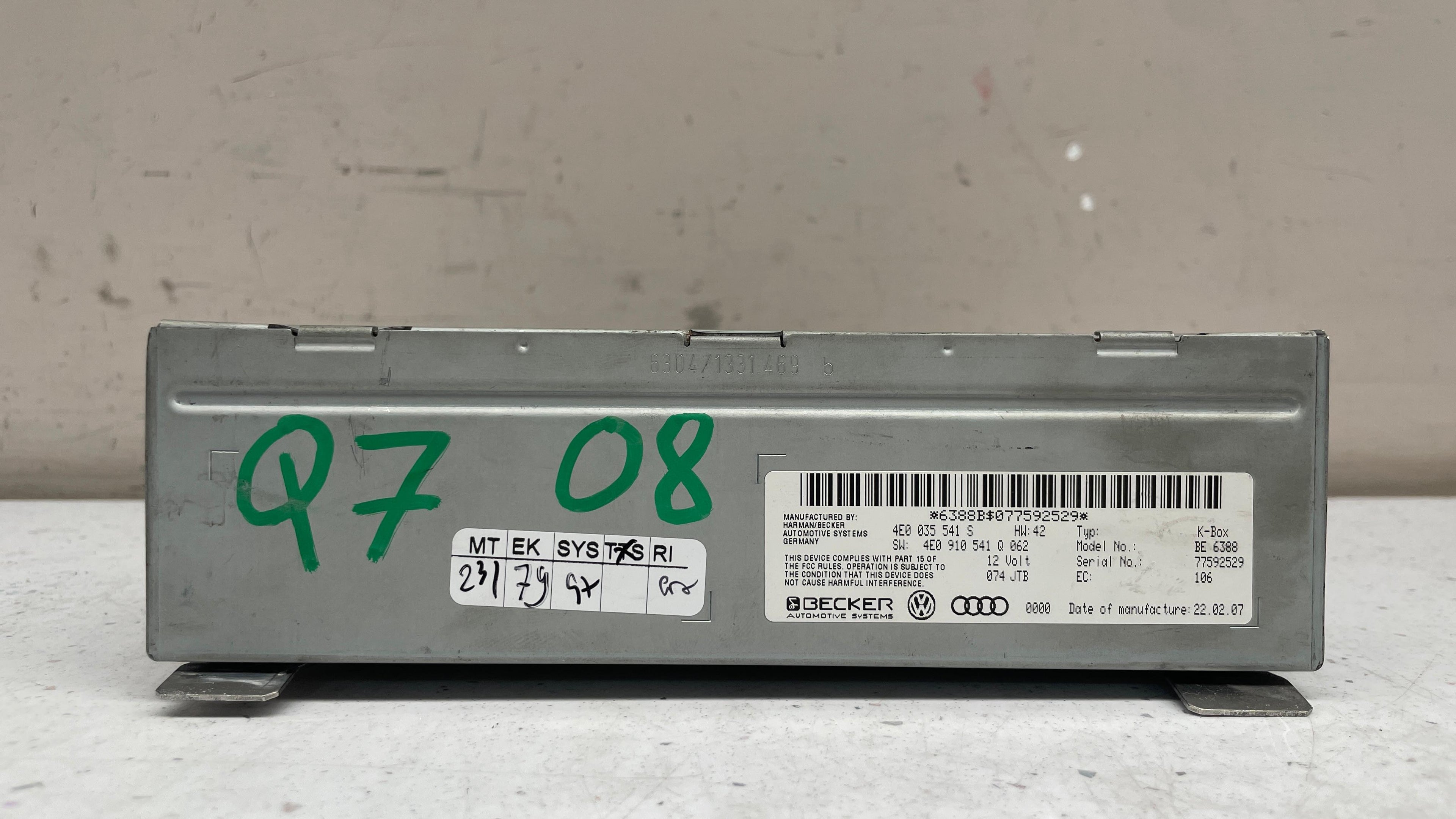 4E0035541S AUDI MULTIMEDIA  RECEIVER  MODULE  UNIT