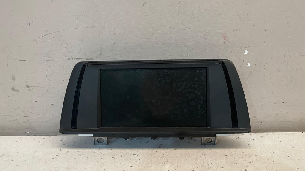 9270393040  BMW NAVIGATION DISPLAY SCREEN