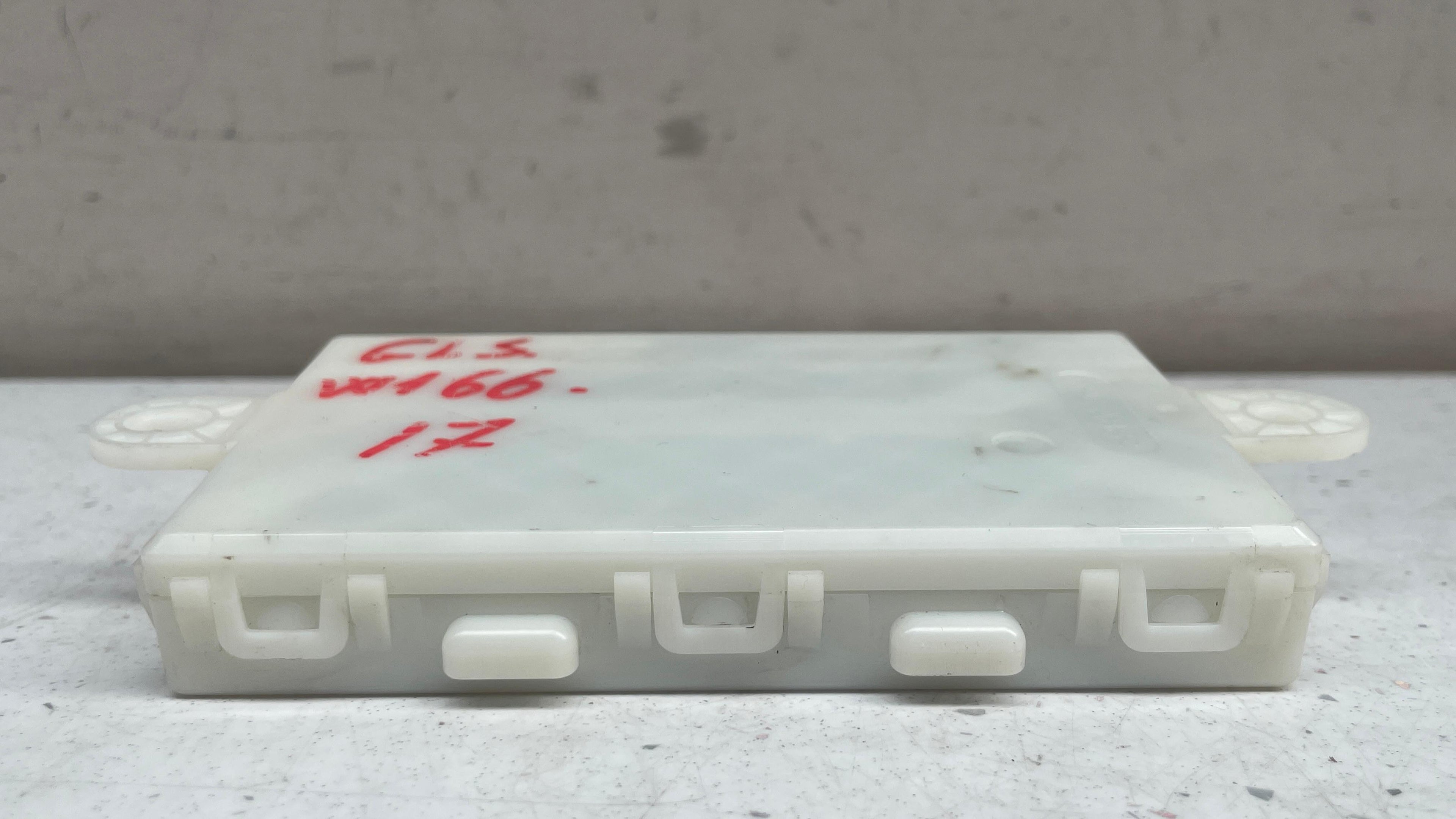 A2129009729  MERCEDES KEYLESS  CONTROL UNIT
