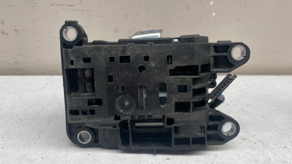 4M2713041E  AUDI GEAR SELECTOR STICK SWITCH SHIFTER