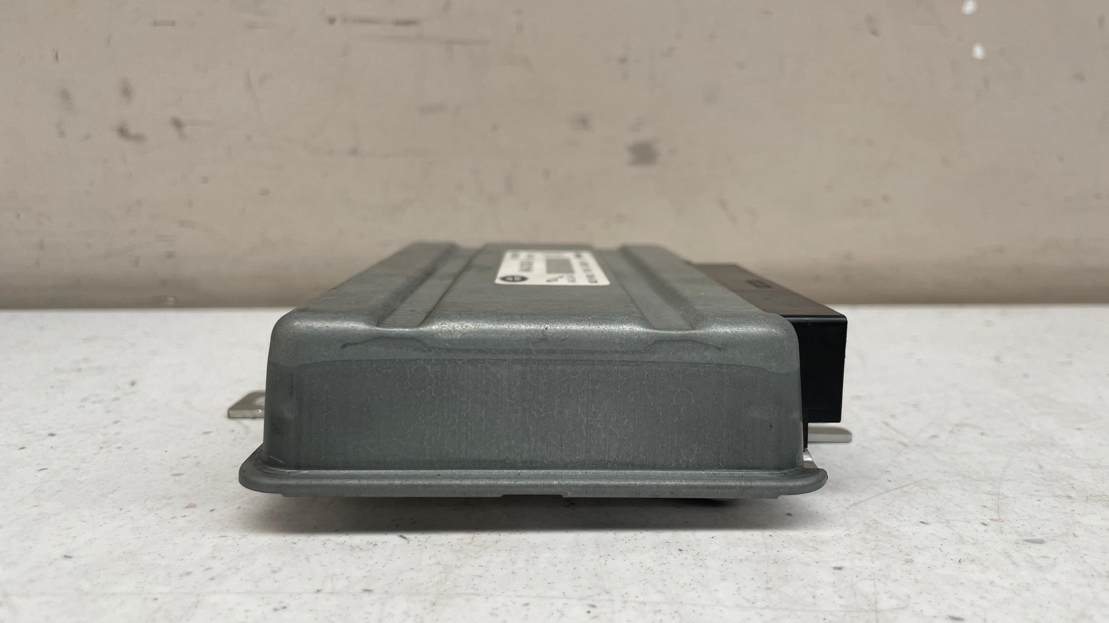 AH42-14D392-AB   JAGUAR  XJ AIR SUSPENSION CONTROL