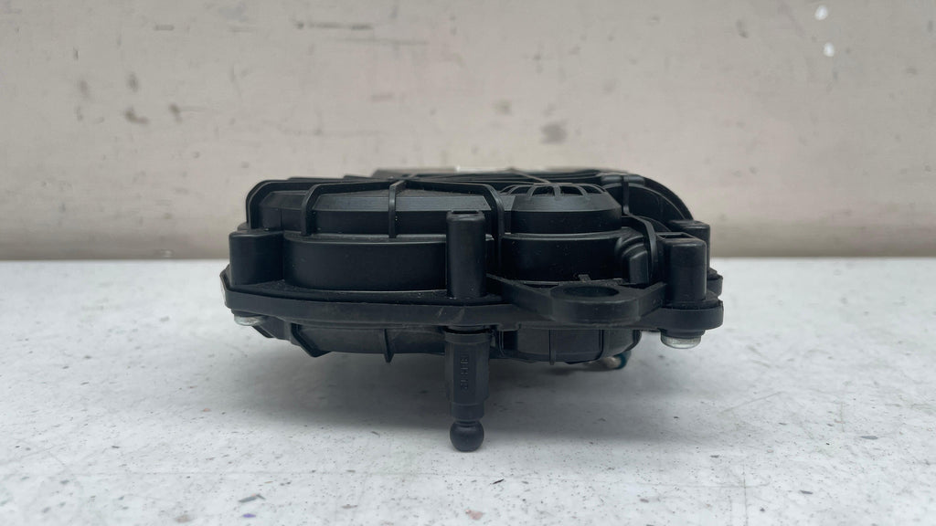 DK62404C10AB  RANGE ROVER TAILGATE BOOTLID TRUNK  LOCK