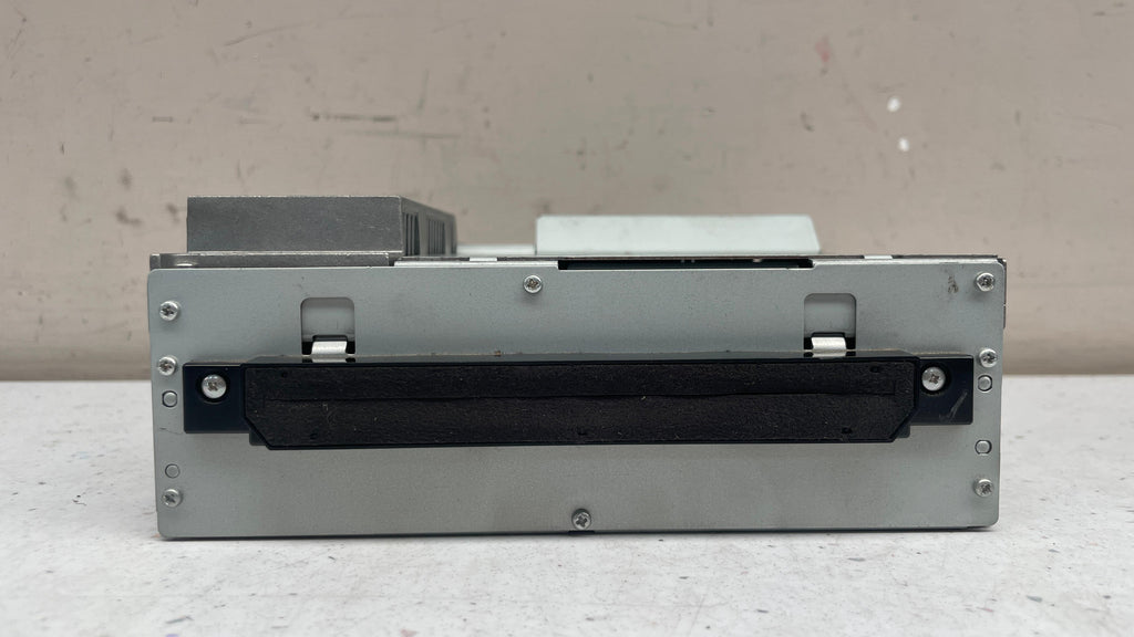 AH22-18C815-AE  LAND ROVER CD PLAYER HEAD UNIT STEREO