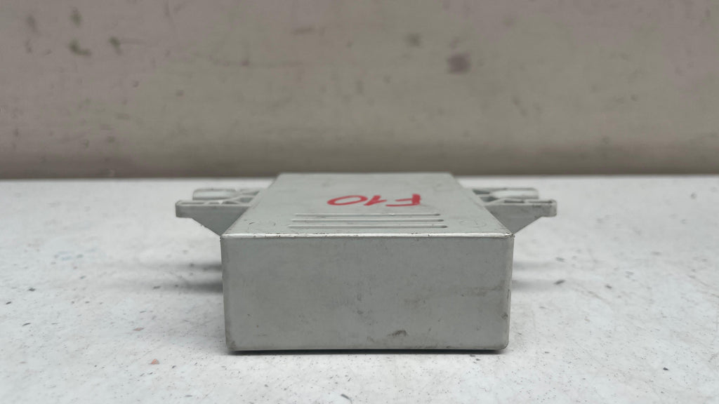 3714679967701  BMW  F10 AIR SUSPENSION CONTROL