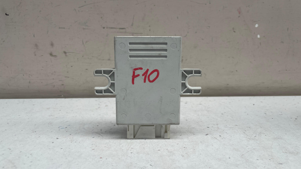 3714679967701  BMW  F10 AIR SUSPENSION CONTROL