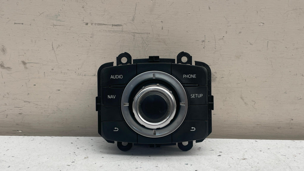 GKL166CM0B  MAZDA MULTIMEDIA CONTROL