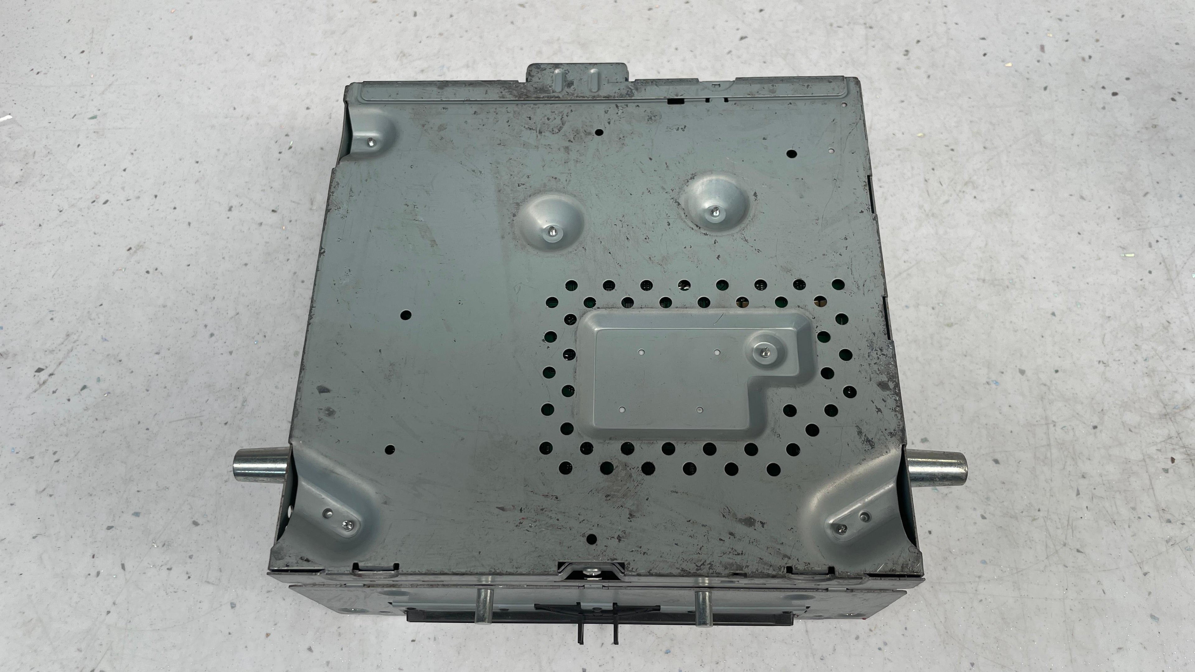 A2059001033  MERCEDES  MMI MULTIMEDIA HEAD UNIT
