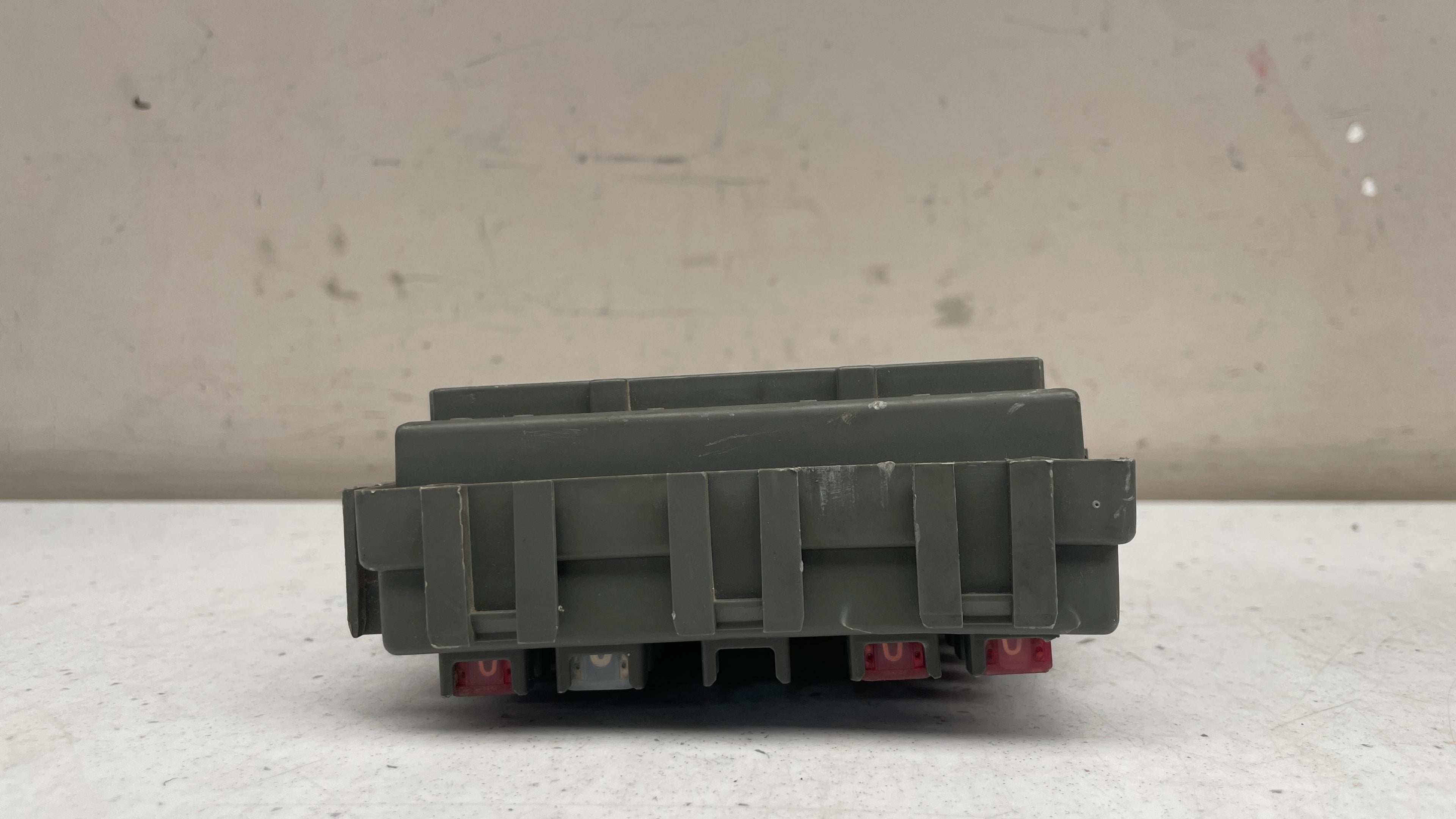 PA66-TD30  CHERVOLET  RELAY FUSE CASE