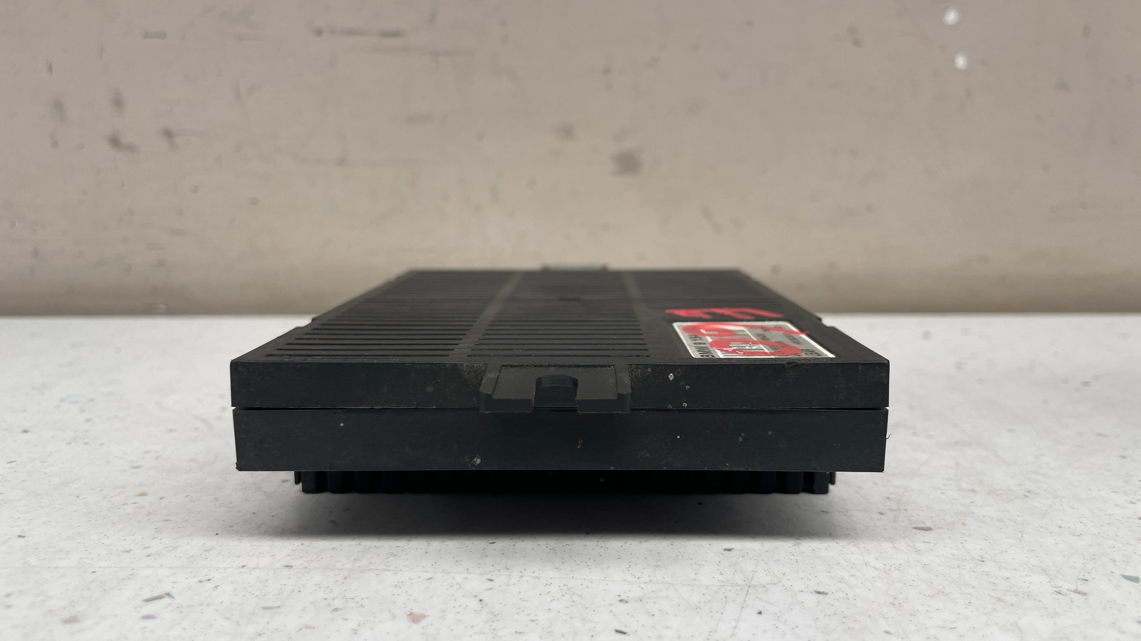 9154943  BMW  LIGHT CONTROL MODULE XENON