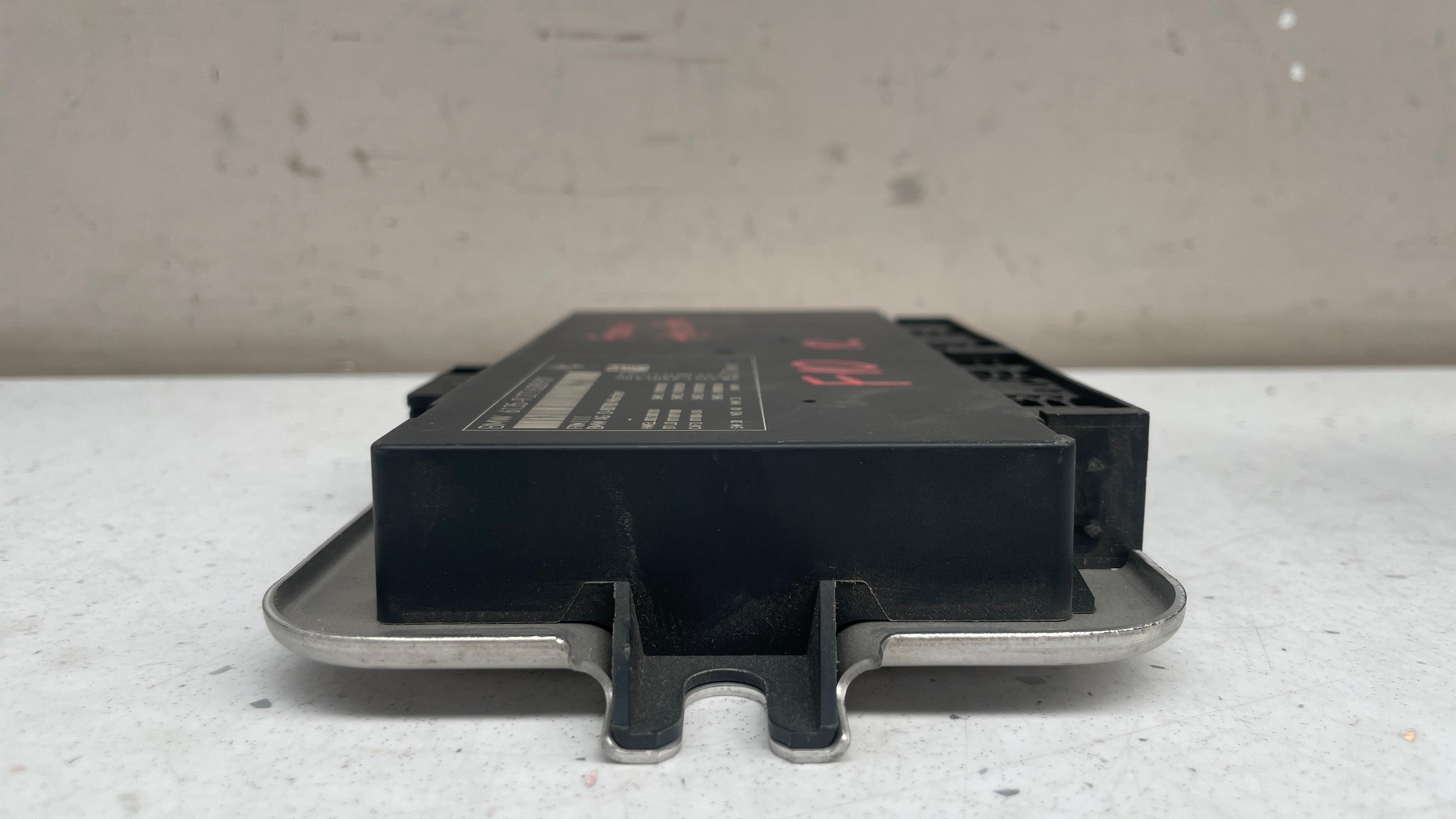9273628901  BMW HEADLIGHT CONTROL UNIT