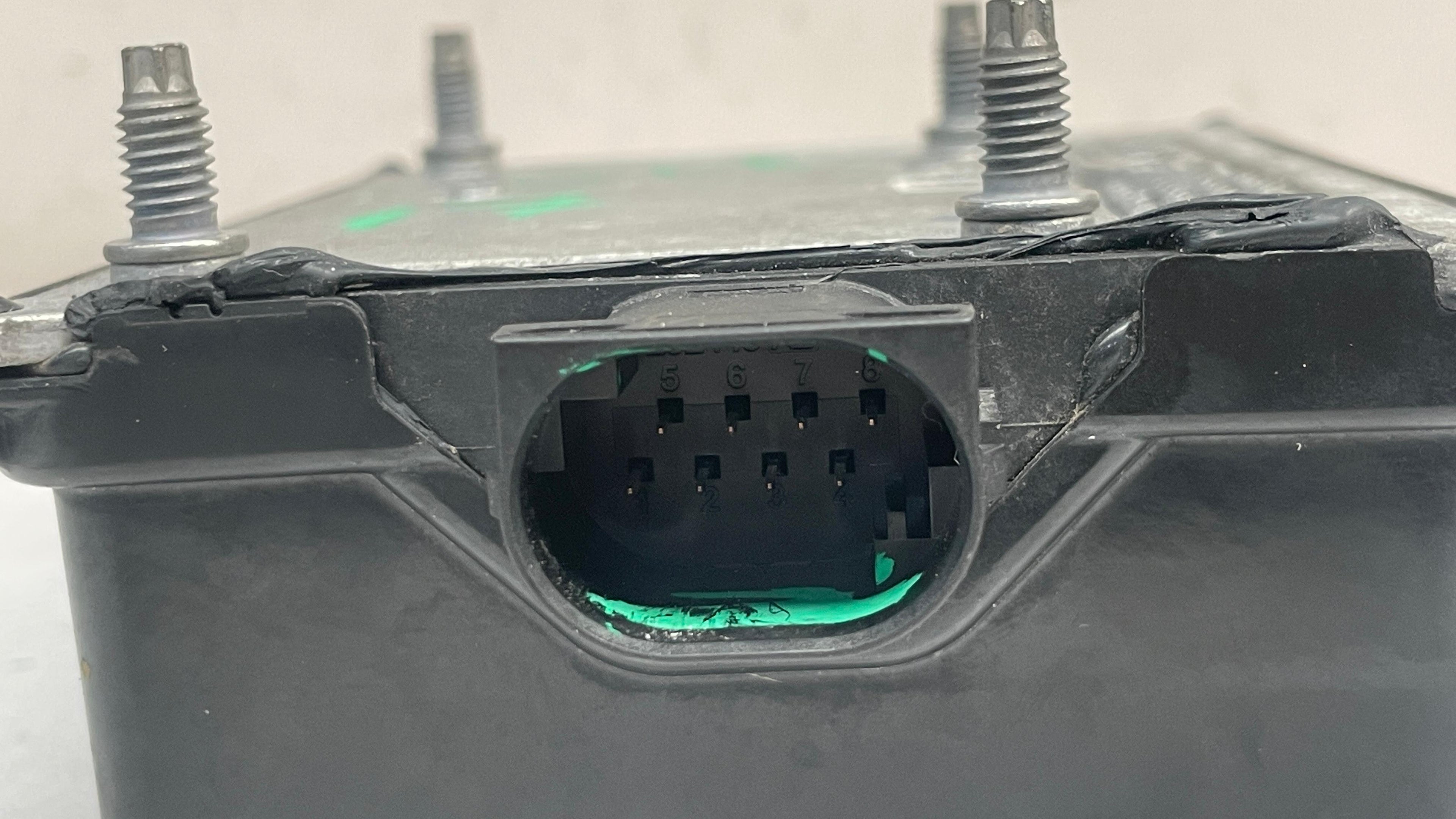 A0009007807  MERCEDES RADAR SENSOR DISTRONIC DISTANCE