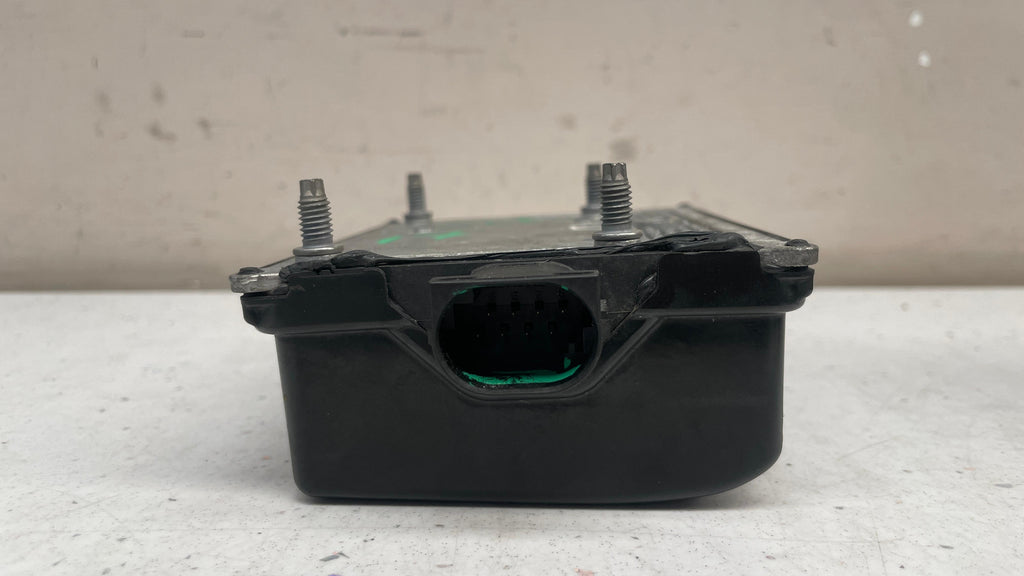 A0009007807  MERCEDES RADAR SENSOR DISTRONIC DISTANCE