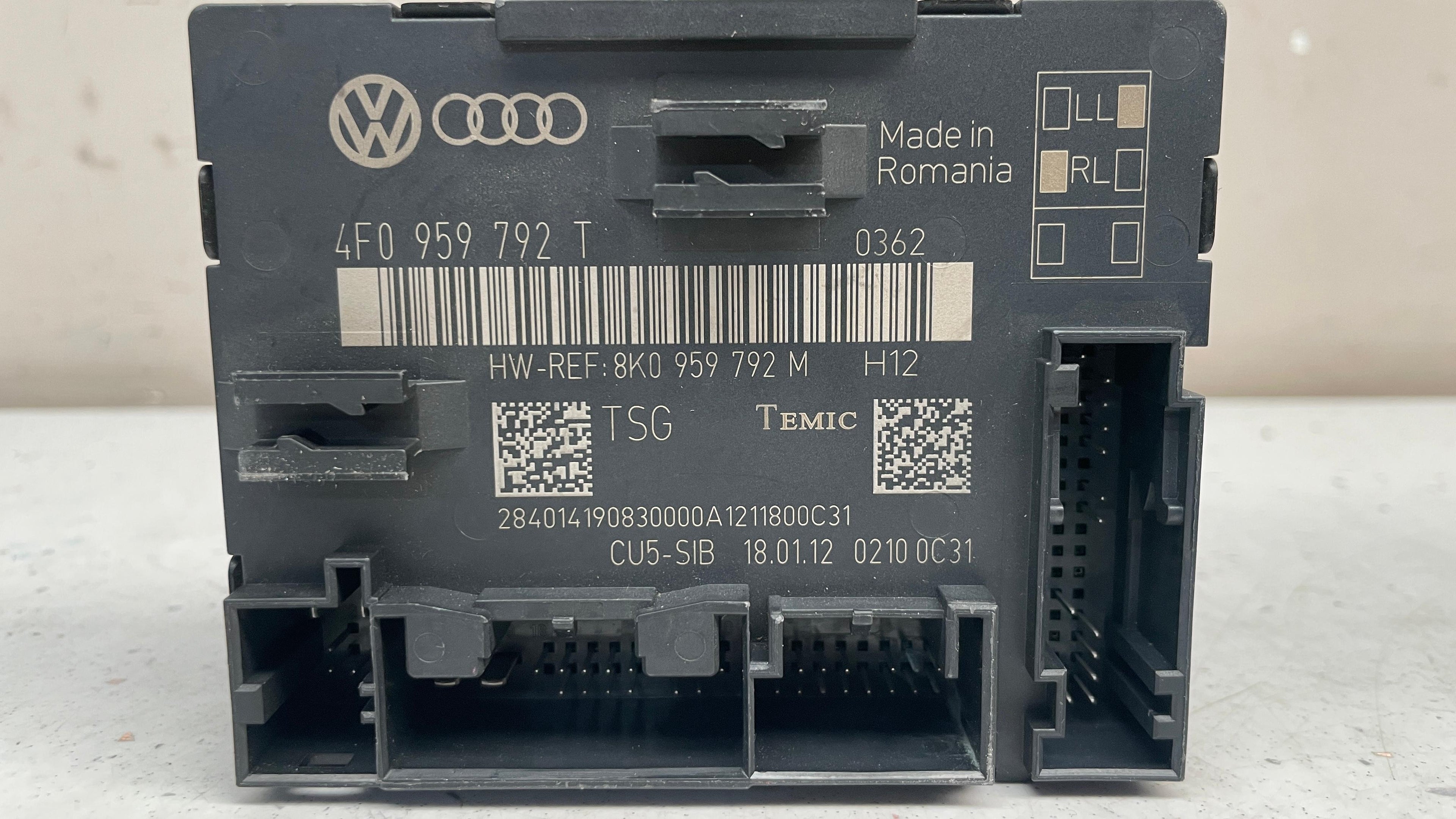 4F0959792T  AUDI  FRONT PASSENGER SIDE DOOR CONTROL