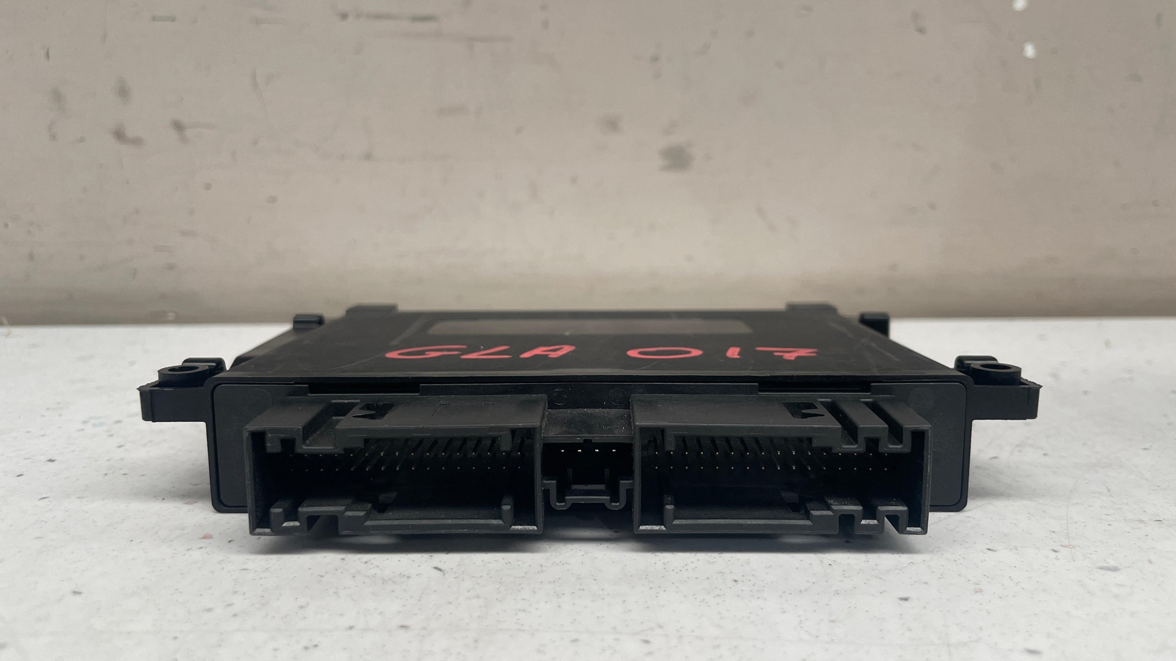 A0009003606  MERCEDES GLA  TRANSMISSION CONTROL MODULE