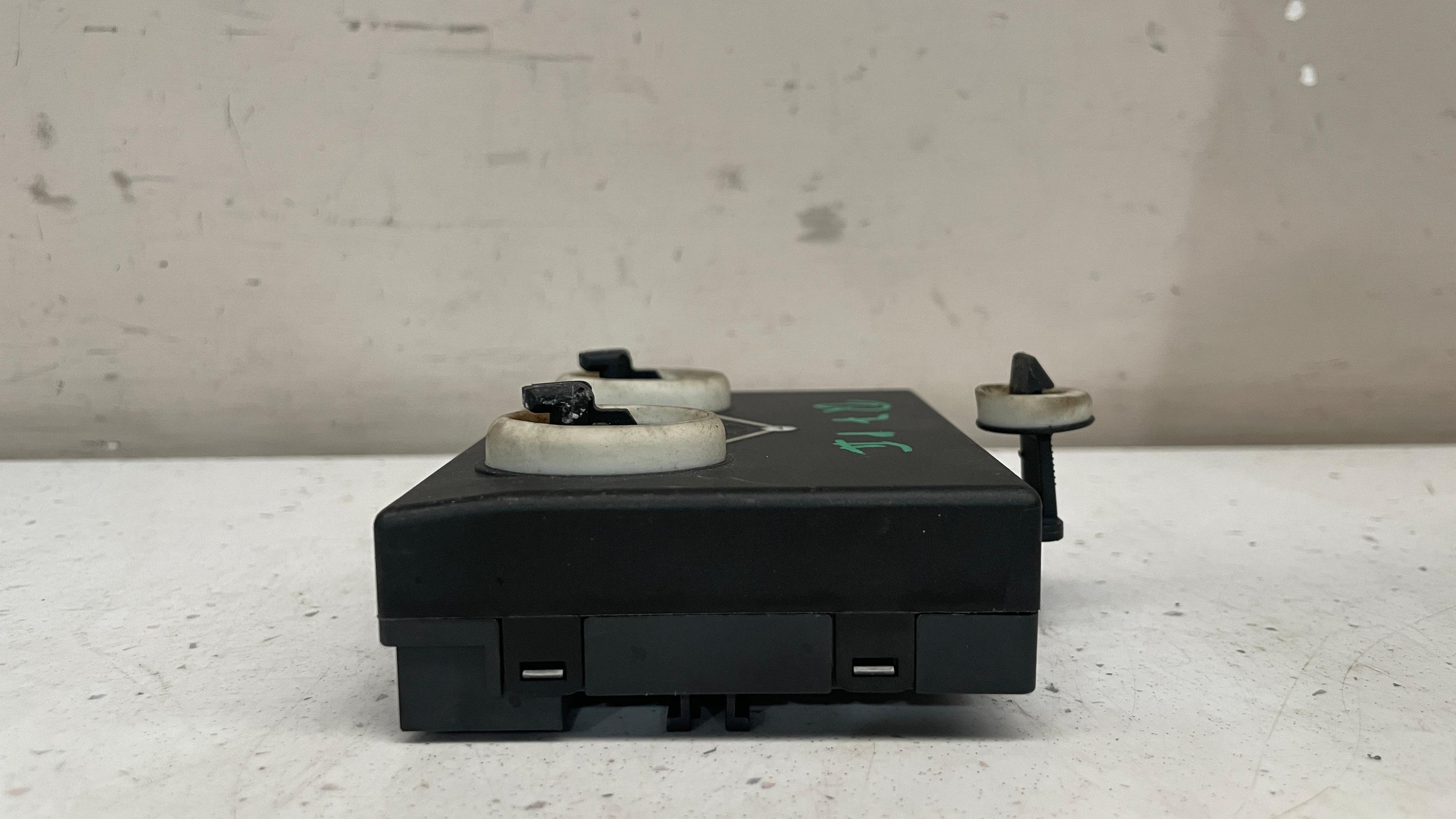 4F0959795P  AUDI SIDE REAR DOOR CONTROL