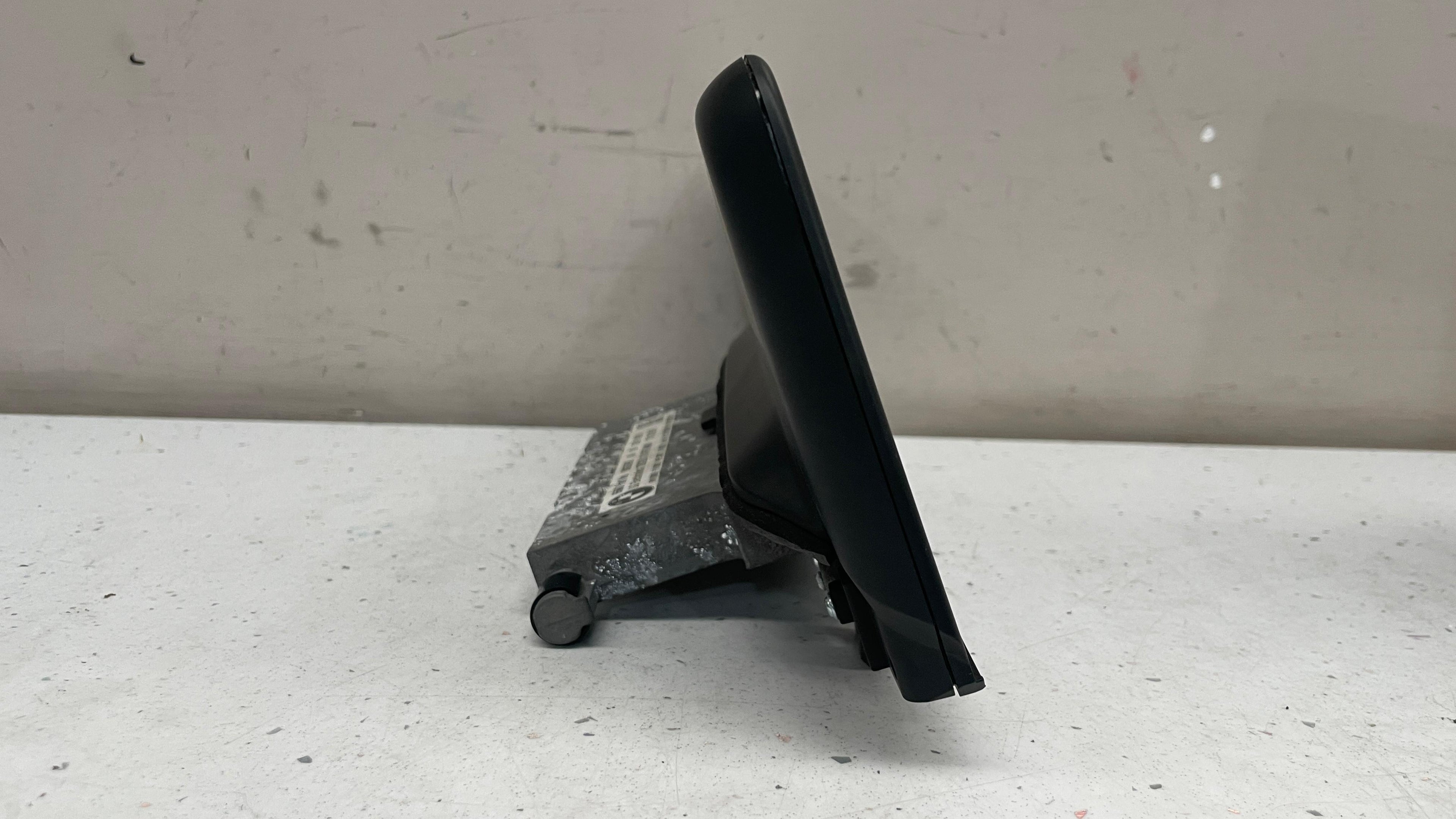 9826392  BMW DISPLAY LCD WITH TOUCH SCREEN