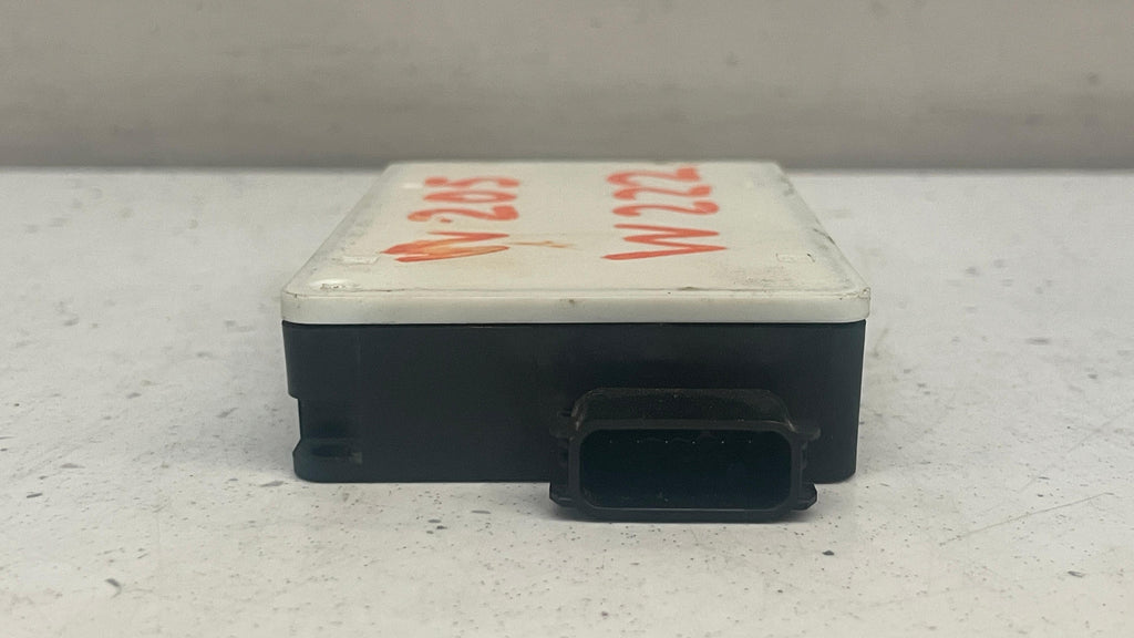 A0009058802 MERCEDES W166 BLIND SPOT RADAR SENSOR