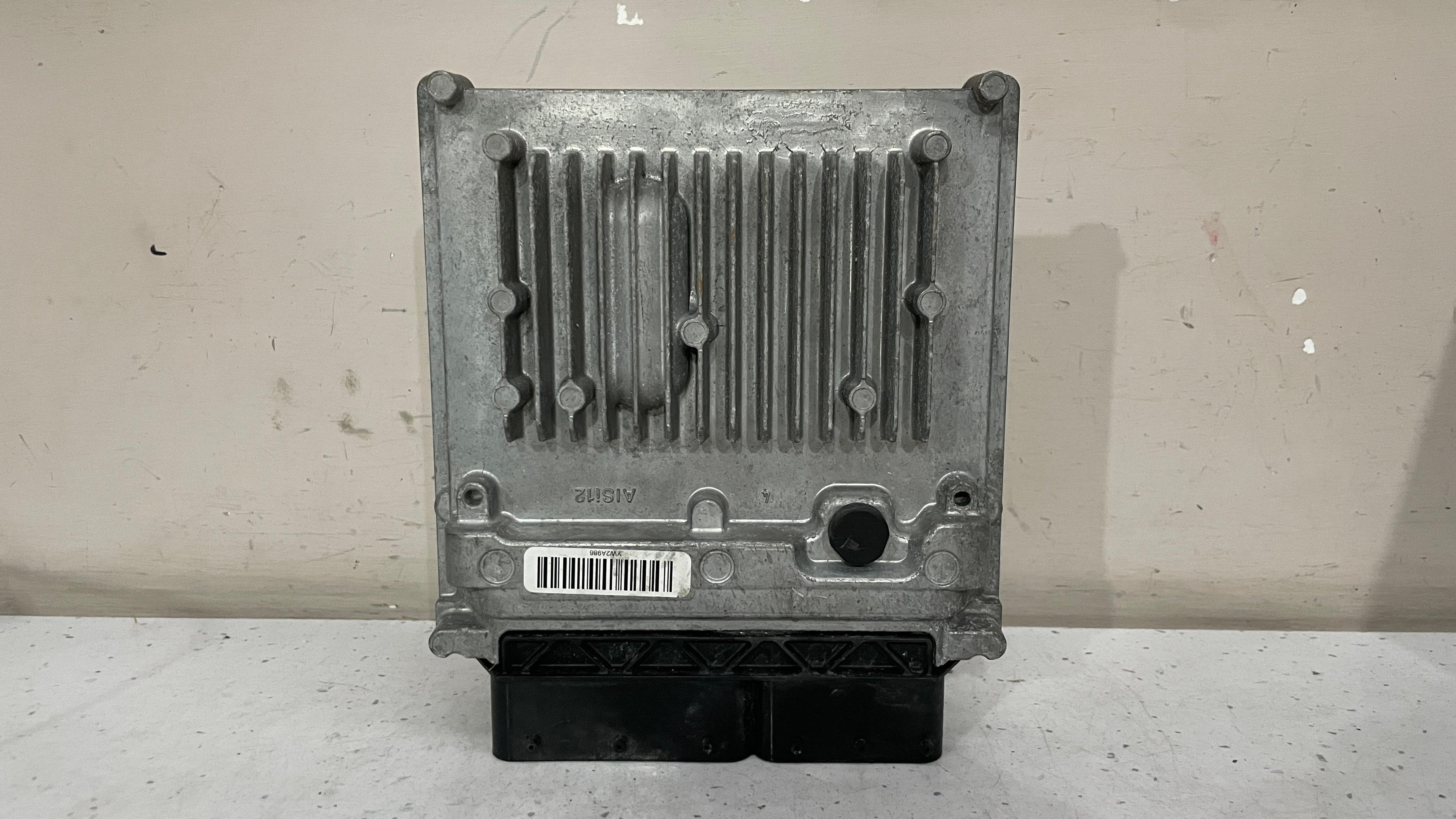 A6519009402 MERCEDES W246 ENGINE CONTROL UNIT ECU