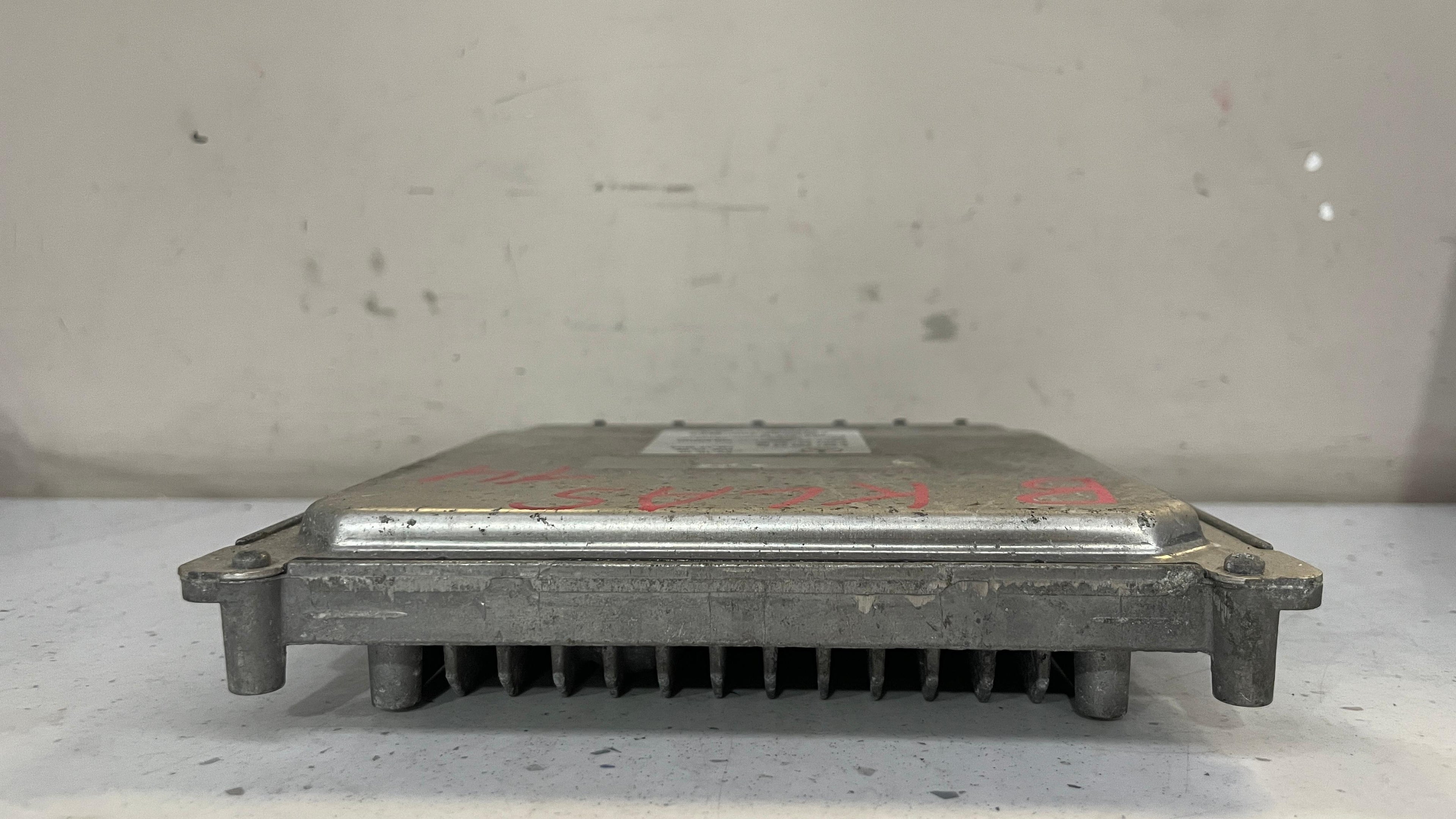 A6519009402 MERCEDES W246 ENGINE CONTROL UNIT ECU