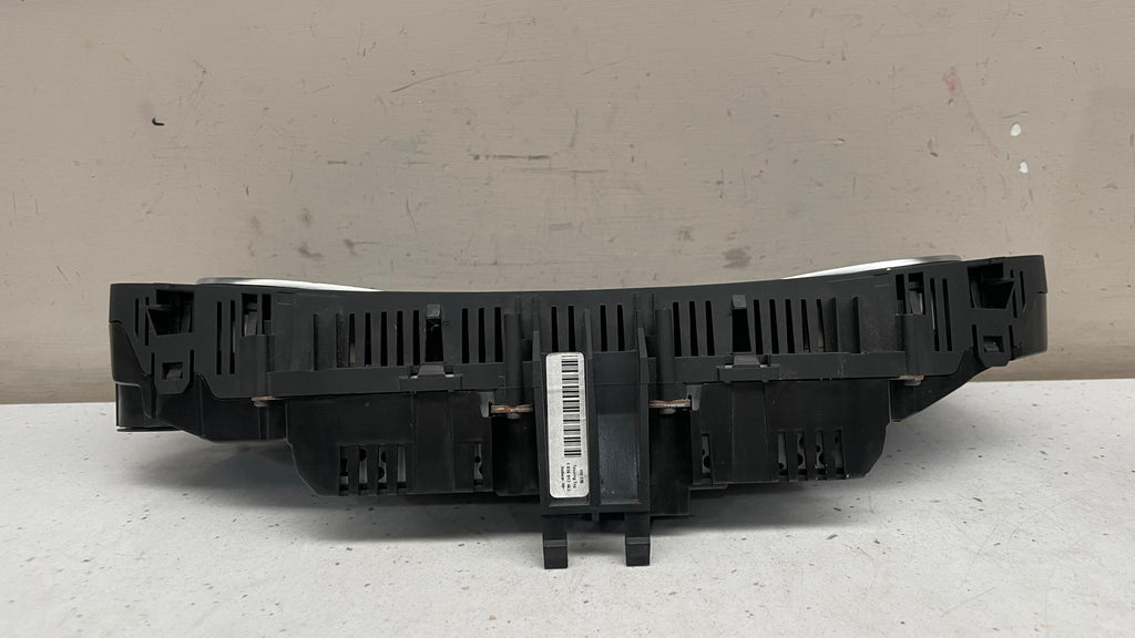 7P6920980M VOLKSWAGEN  TOUAREG  SPEEDOMETER INSTRUMRNT CLUSTER