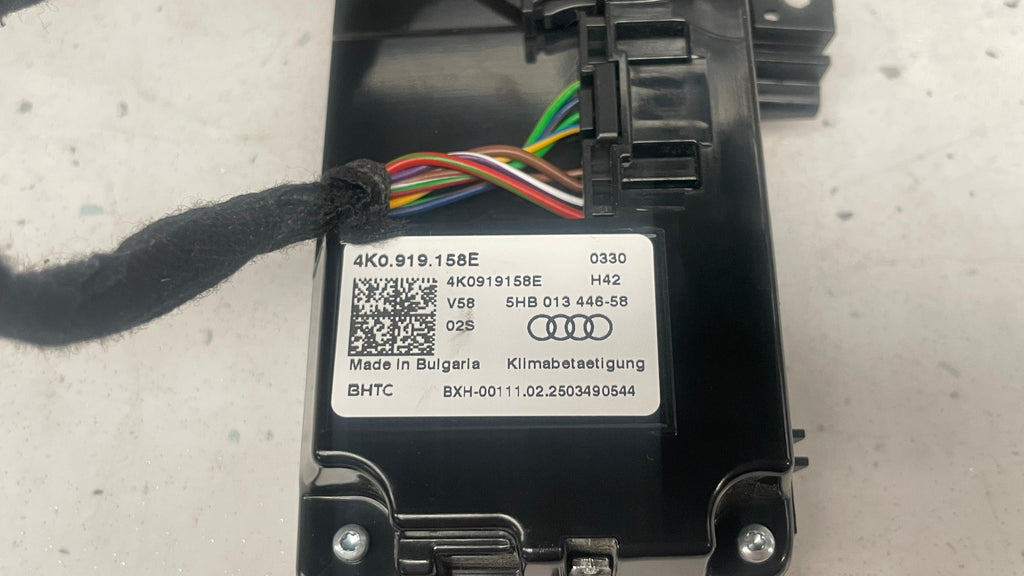 4K0919158E AUDI Q7 2024 CLIMATE CONTROL SWITCH PANEL