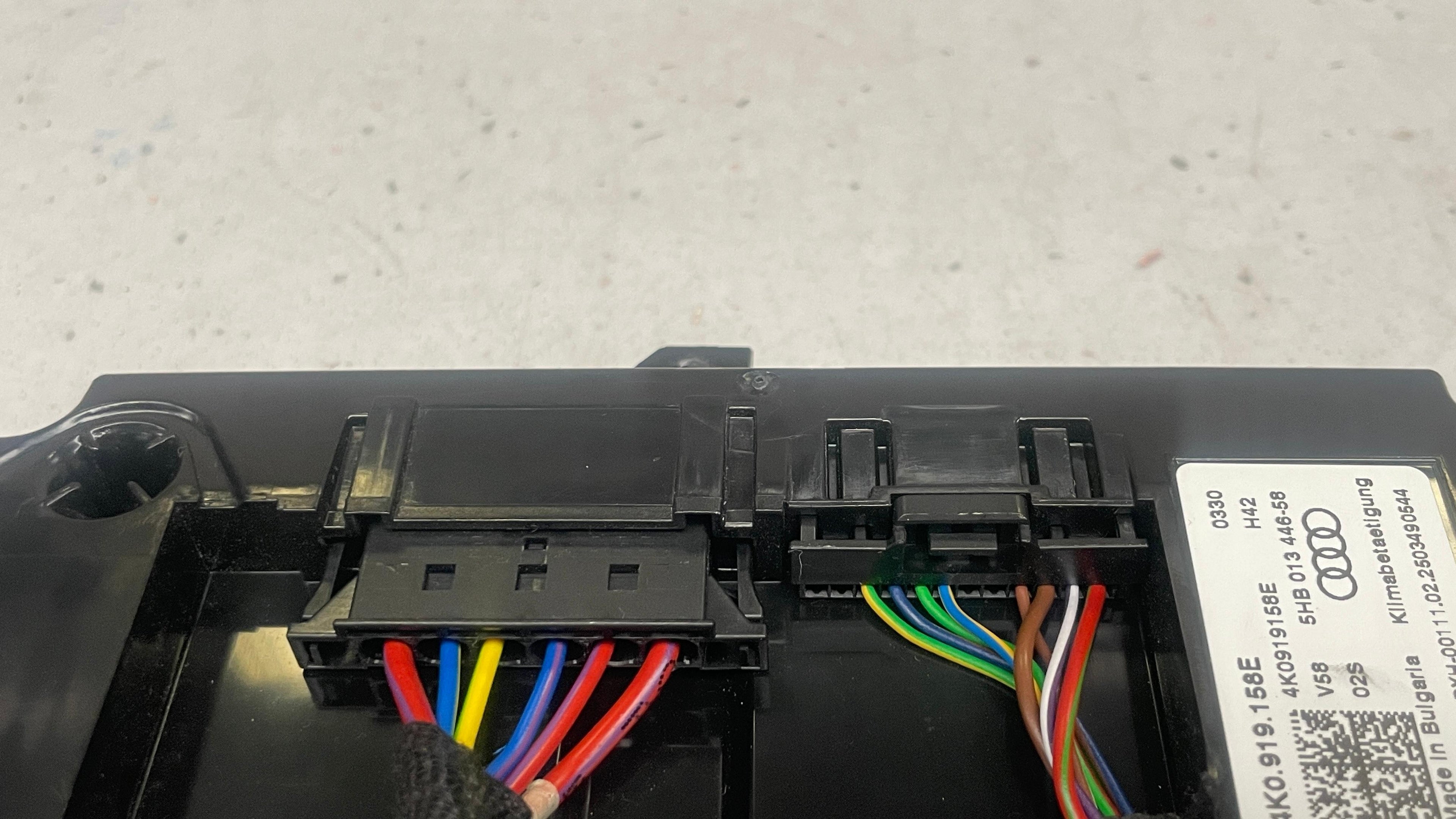 4K0919158E AUDI Q7 2024 CLIMATE CONTROL SWITCH PANEL