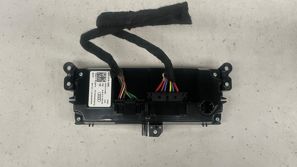 4K0919158E AUDI Q7 2024 CLIMATE CONTROL SWITCH PANEL