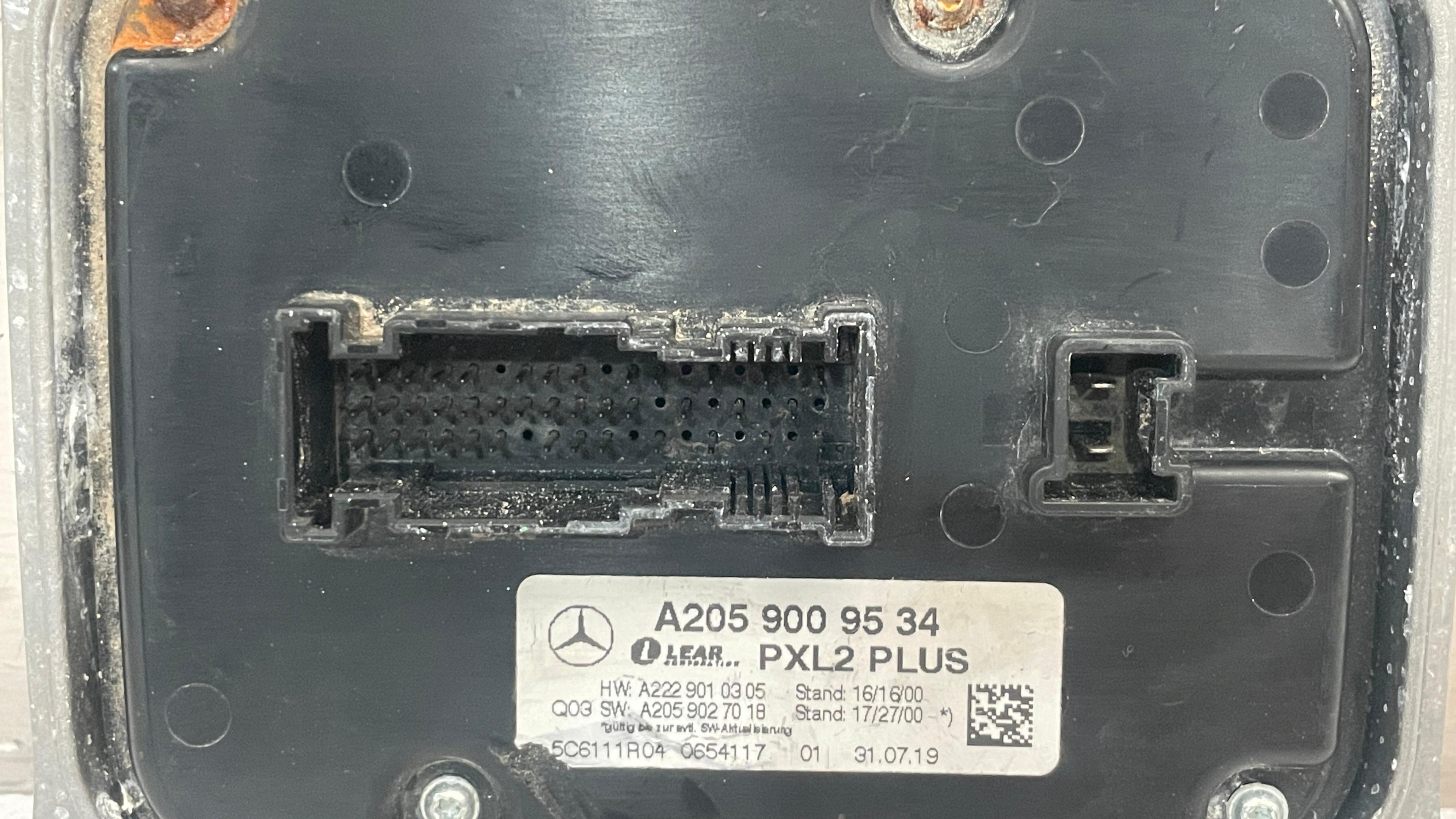 A2059009534 MERCEDES HEADLIGHT CONTROL MODULE