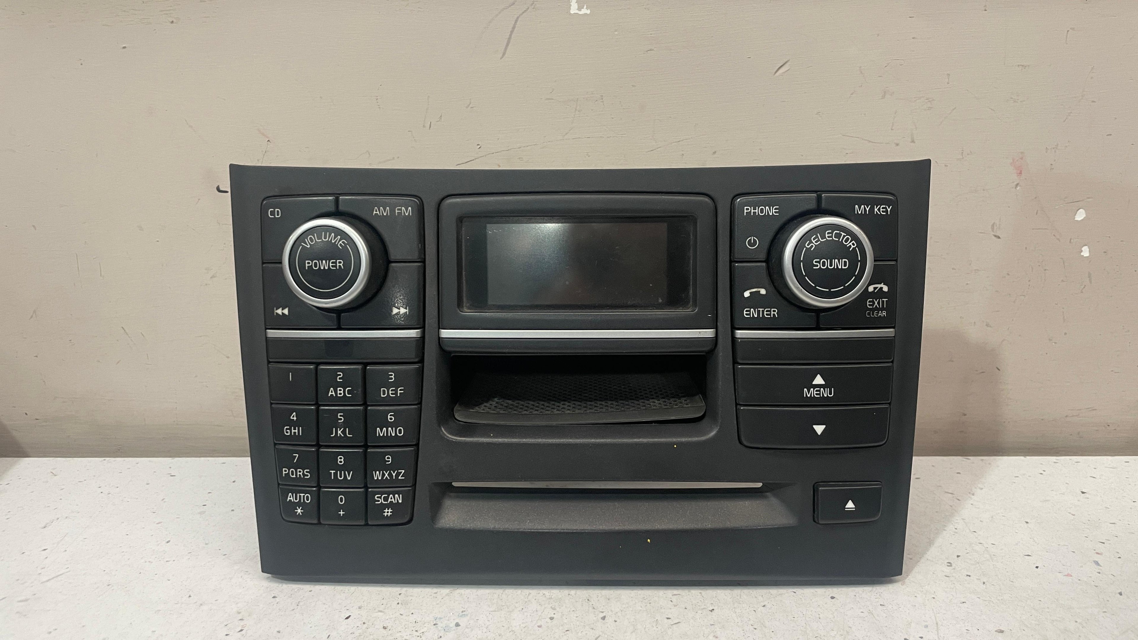 31300035 VOLVO XC90 RADIO CD CONTROL PANEL