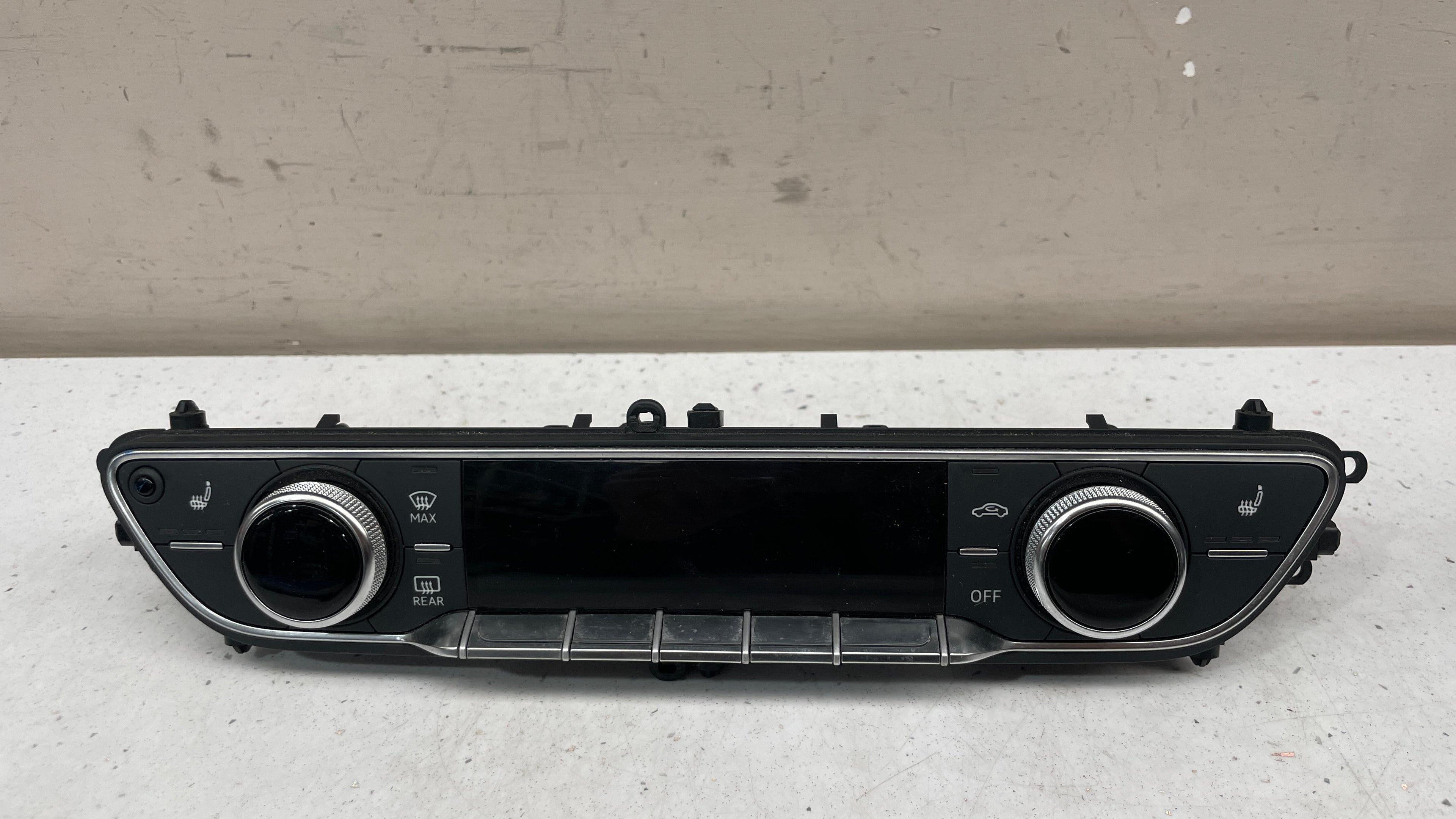80A820043K AUDI CLIMATE CONTROL UNIT