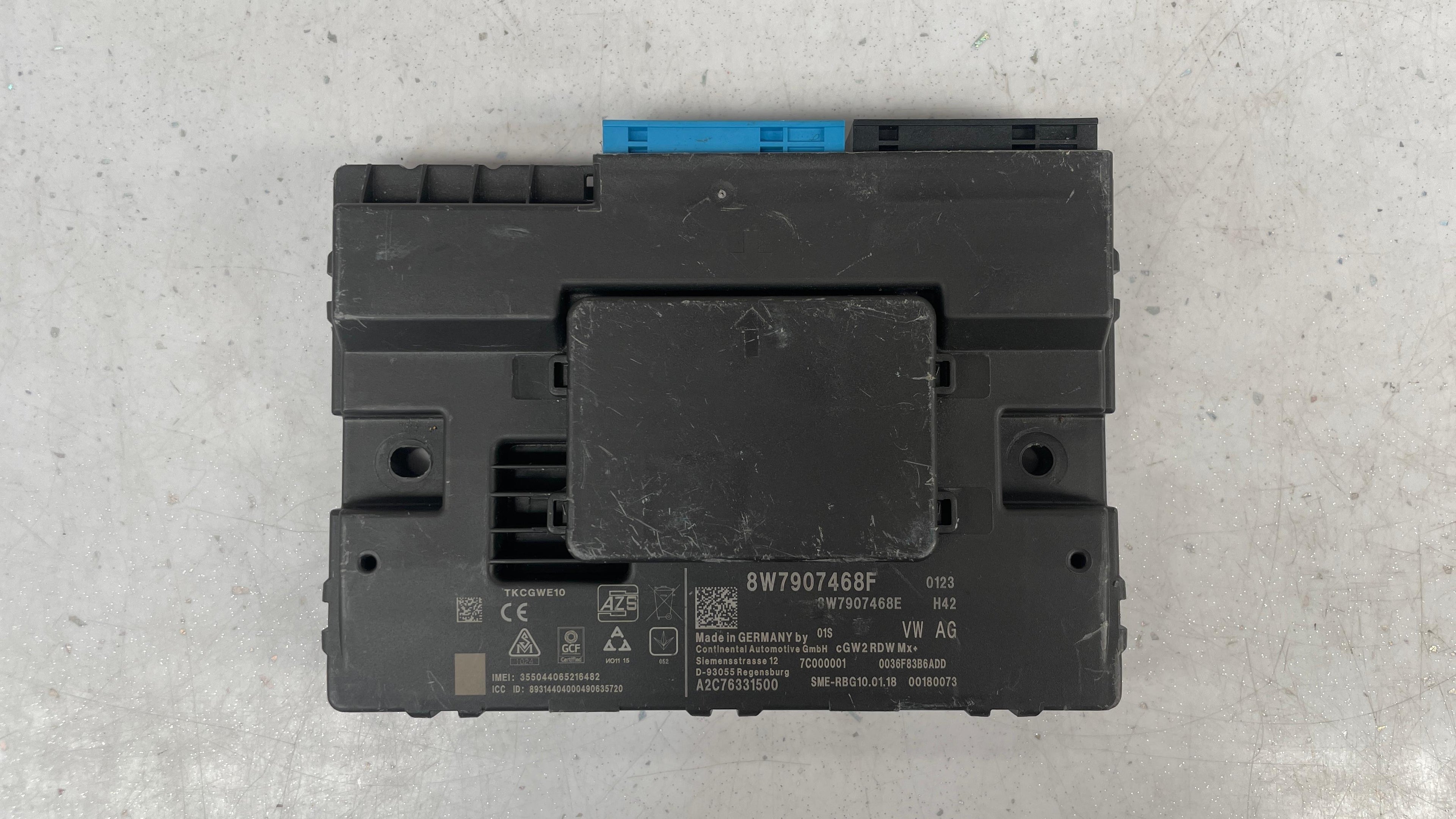 8W7907468F AUDI CENTRAL GATEWAY CONTROL MODULE