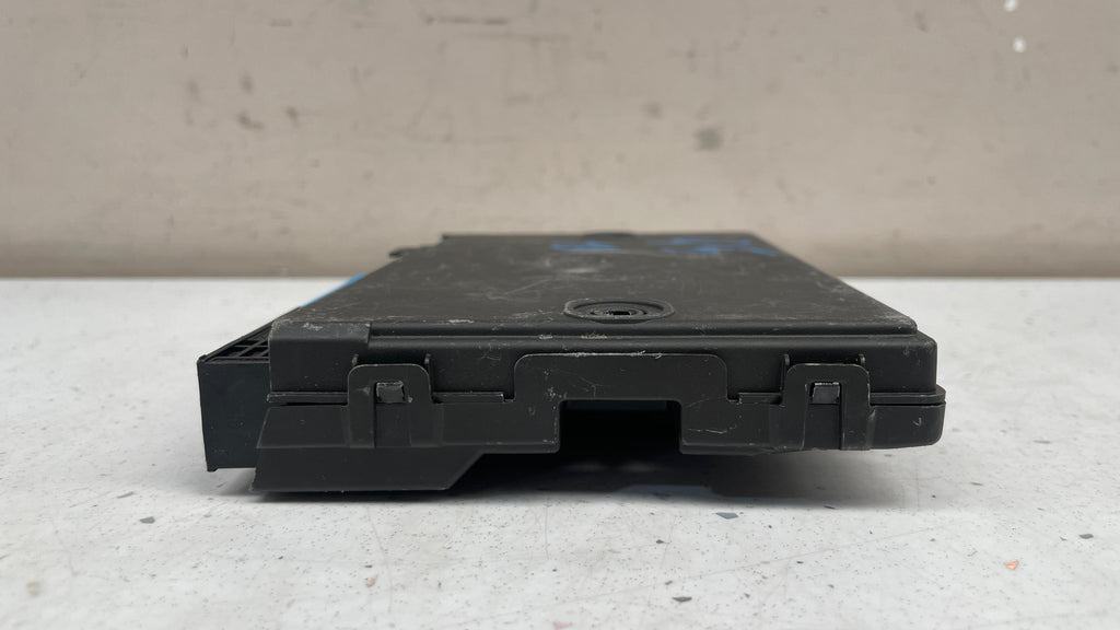 8W7907468F AUDI CENTRAL GATEWAY CONTROL MODULE