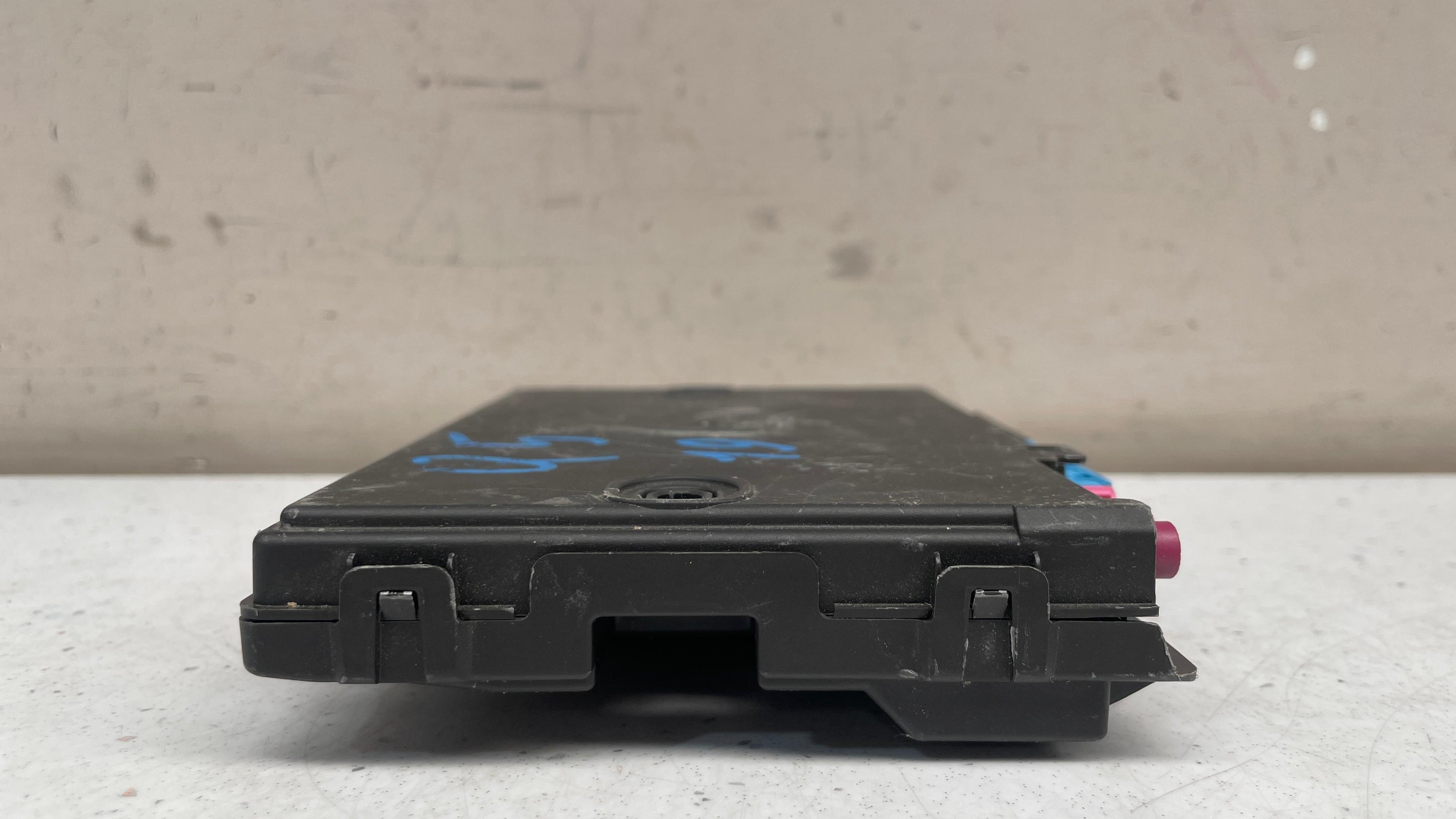 8W7907468F AUDI CENTRAL GATEWAY CONTROL MODULE