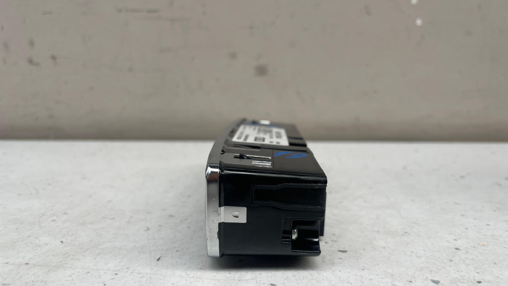 80A919158A  AUDI MULTIMEDIA VOLUME CONTROL BUTTON SWITCH
