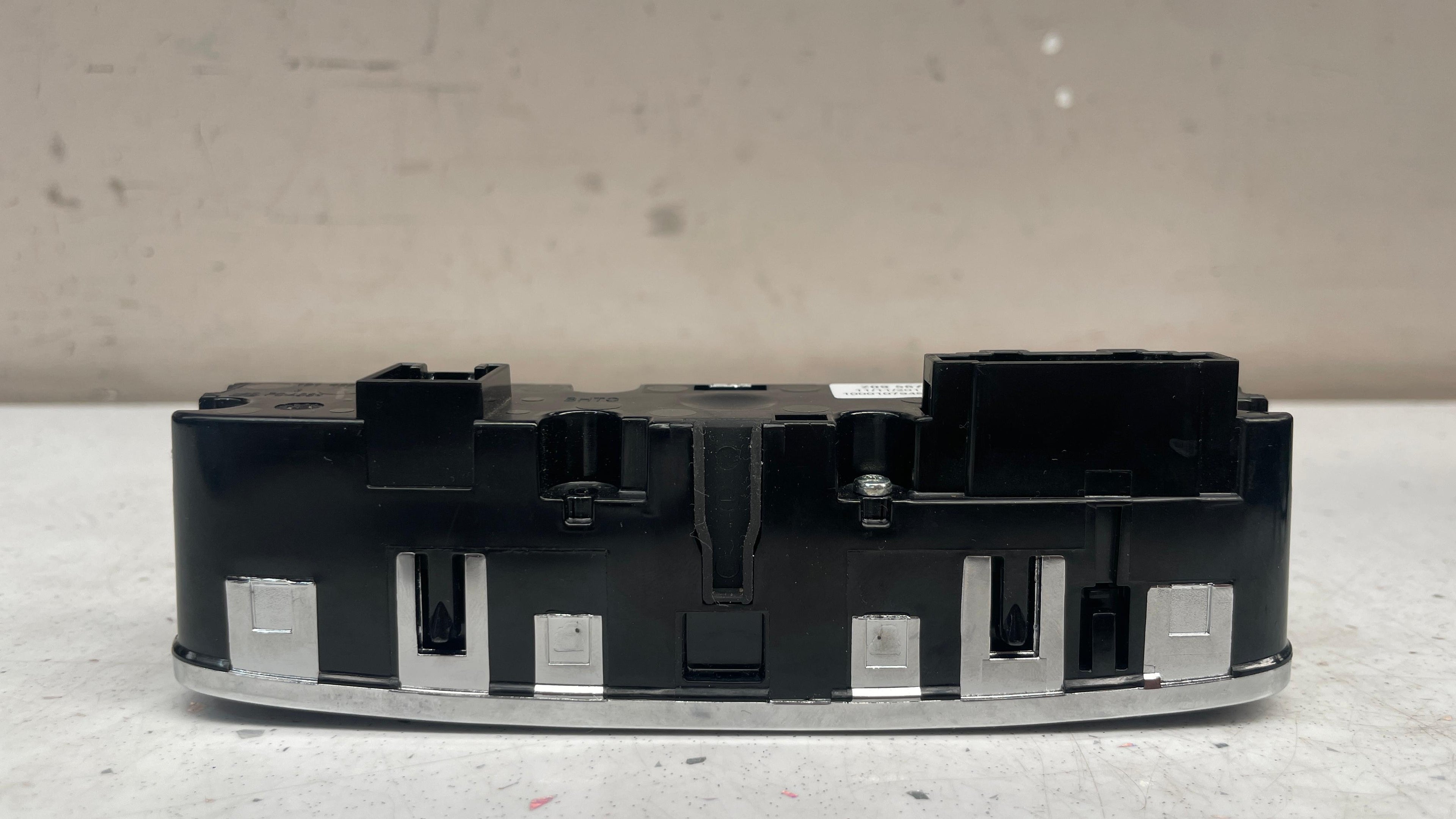 80A919158A  AUDI MULTIMEDIA VOLUME CONTROL BUTTON SWITCH