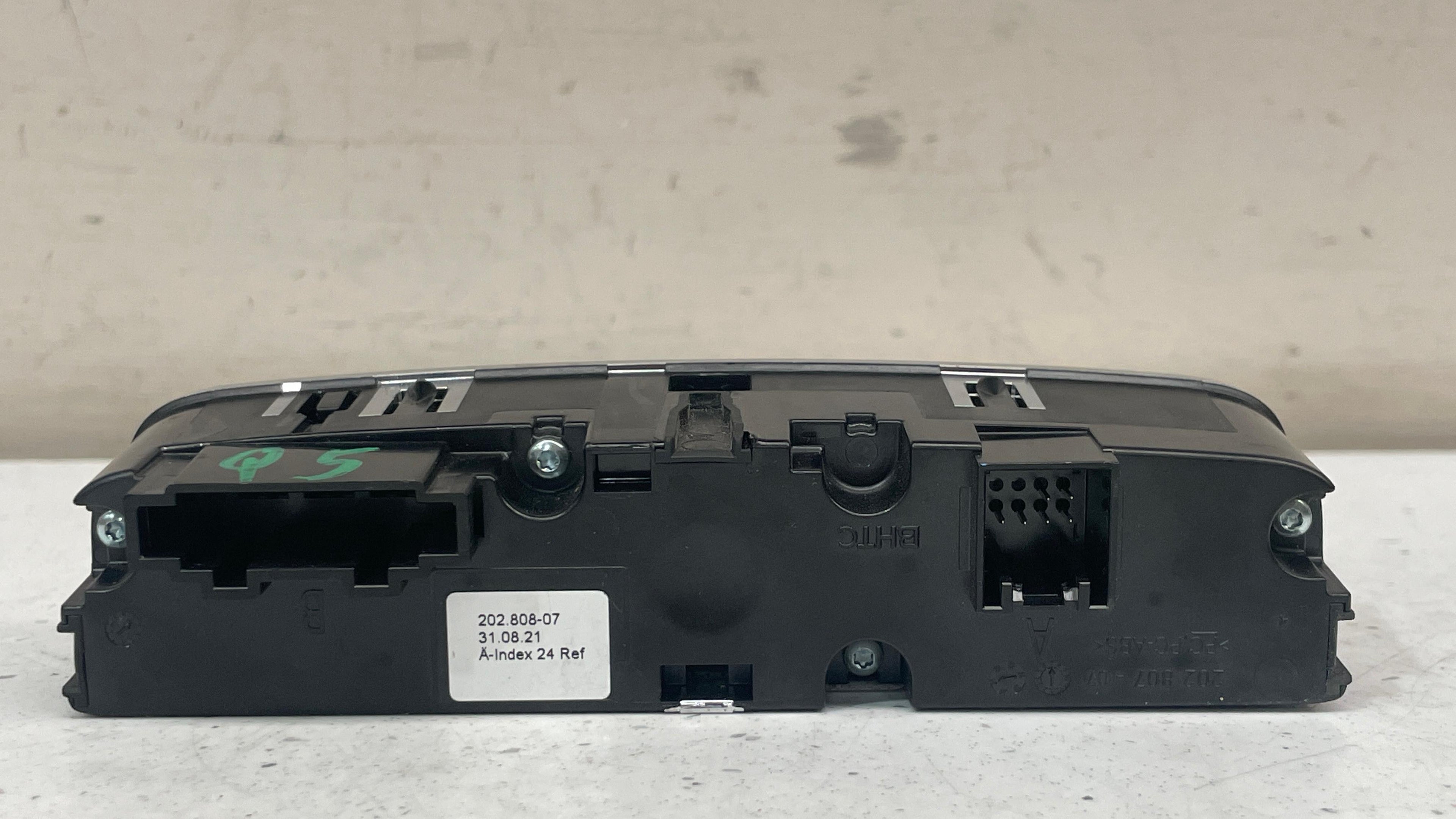 80A919158 AUDI REAR CLIMATE CONTROL