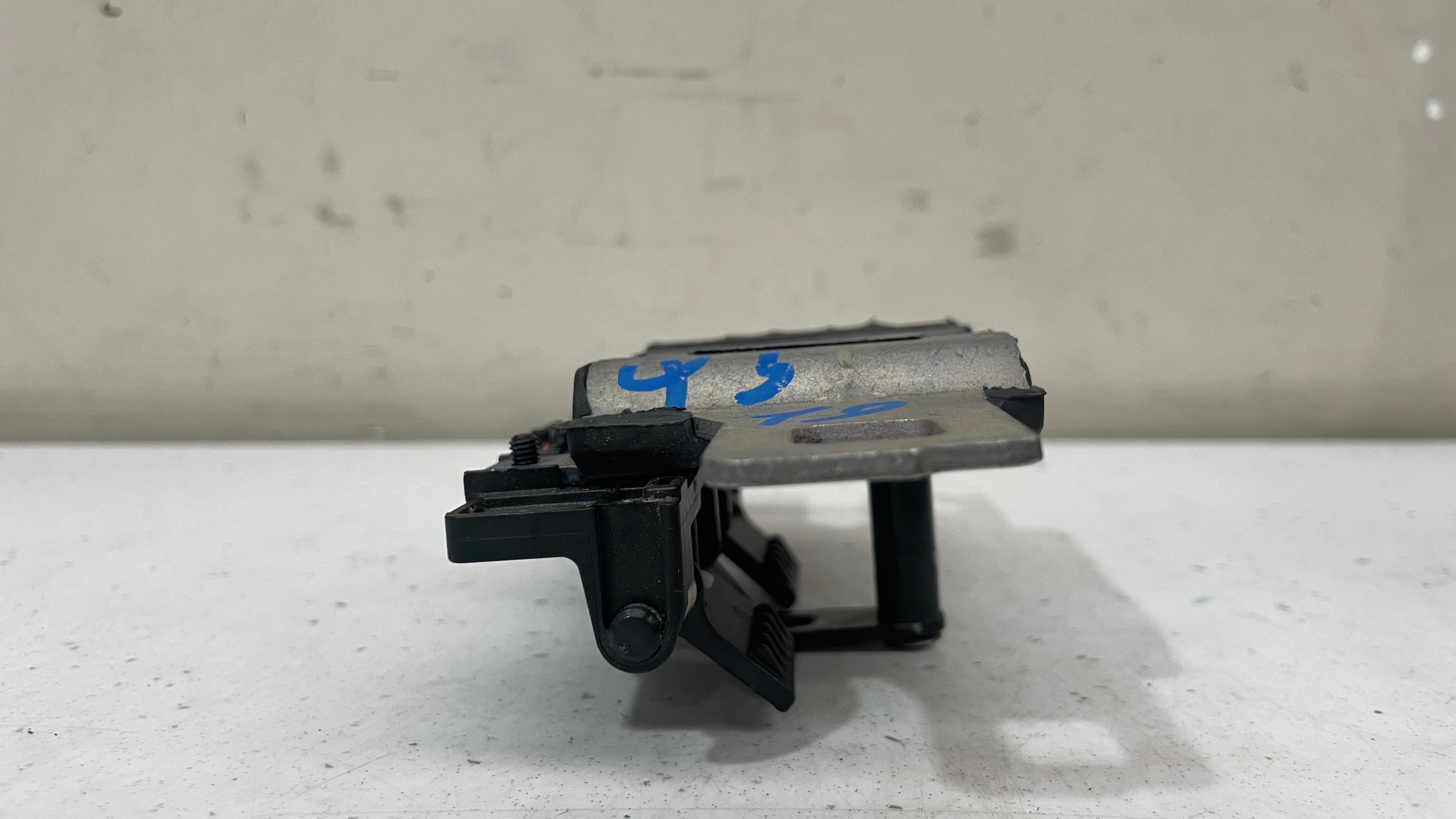 80A827507 AUDI LIFTGATE LOCK STRIKER PLATE