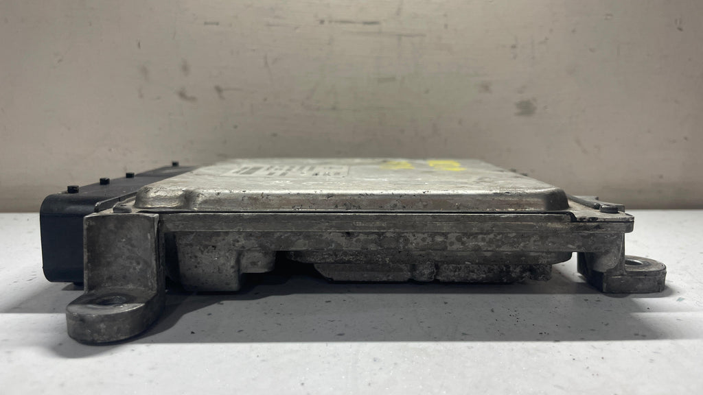 A6519005301 MERCEDES W204 ECU ENGINE CONTROL UNIT