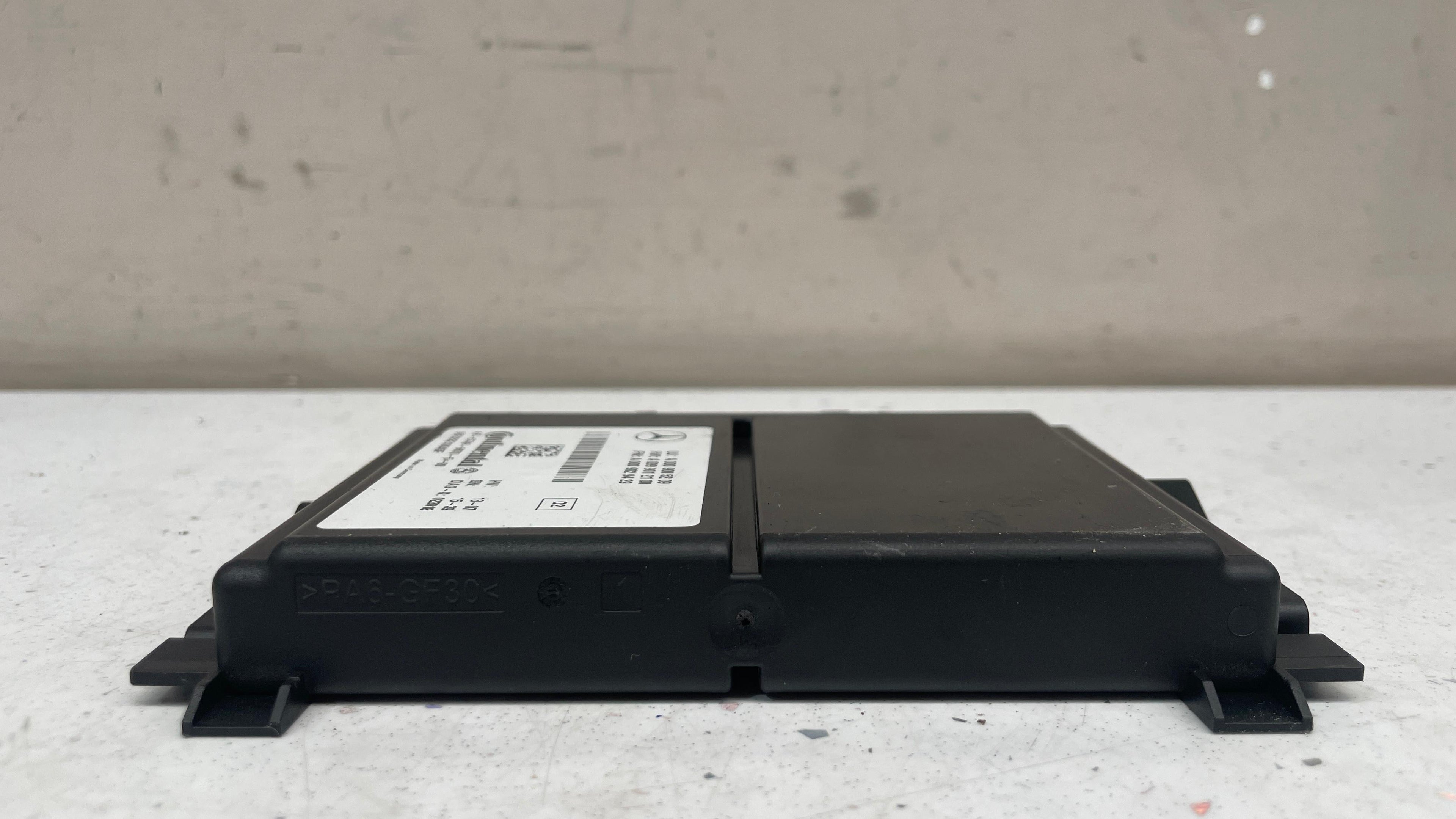 A0009005209 MERCEDES RADAR SENSOR CONTROL UNIT