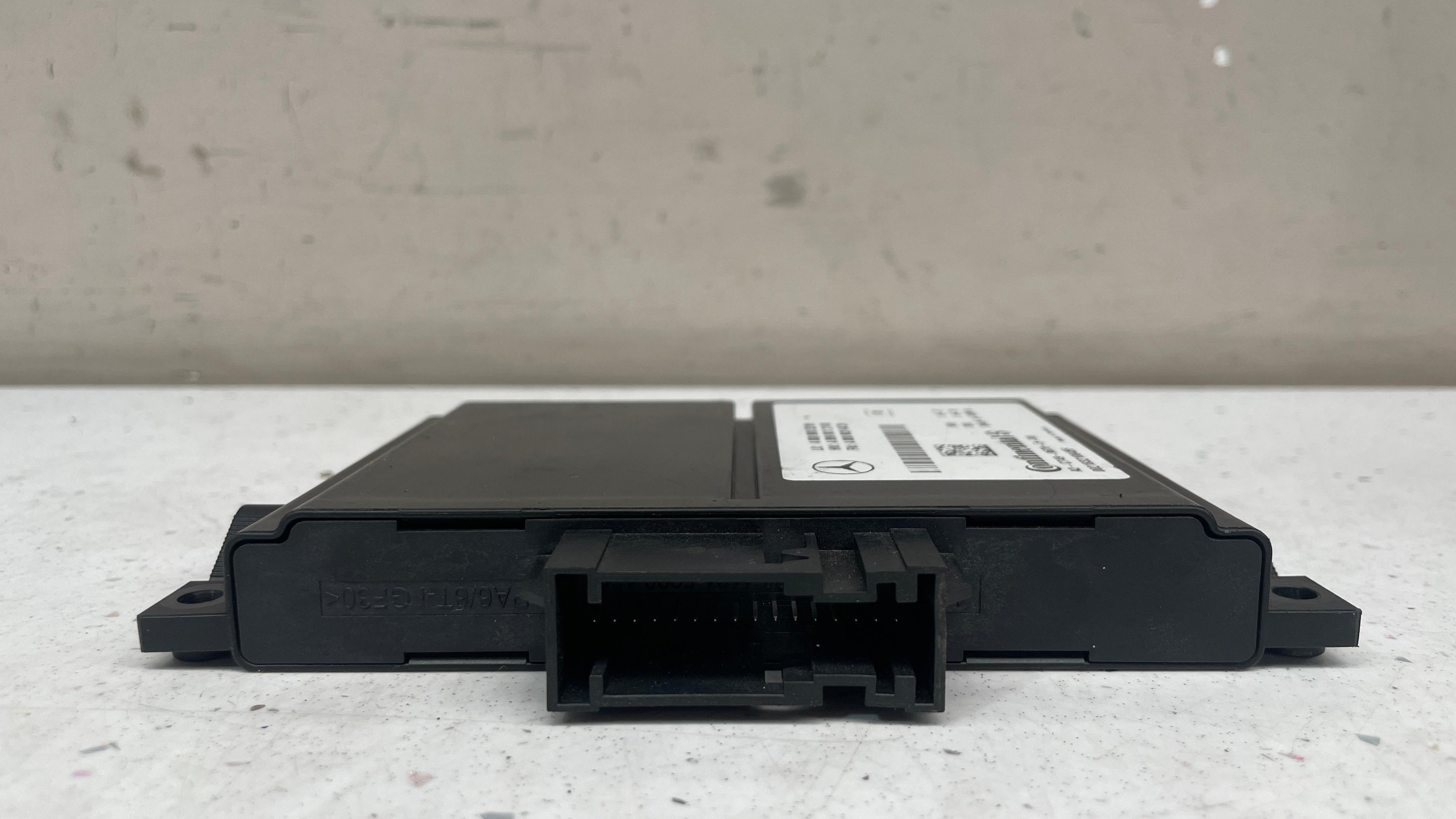 A0009005209 MERCEDES RADAR SENSOR CONTROL UNIT