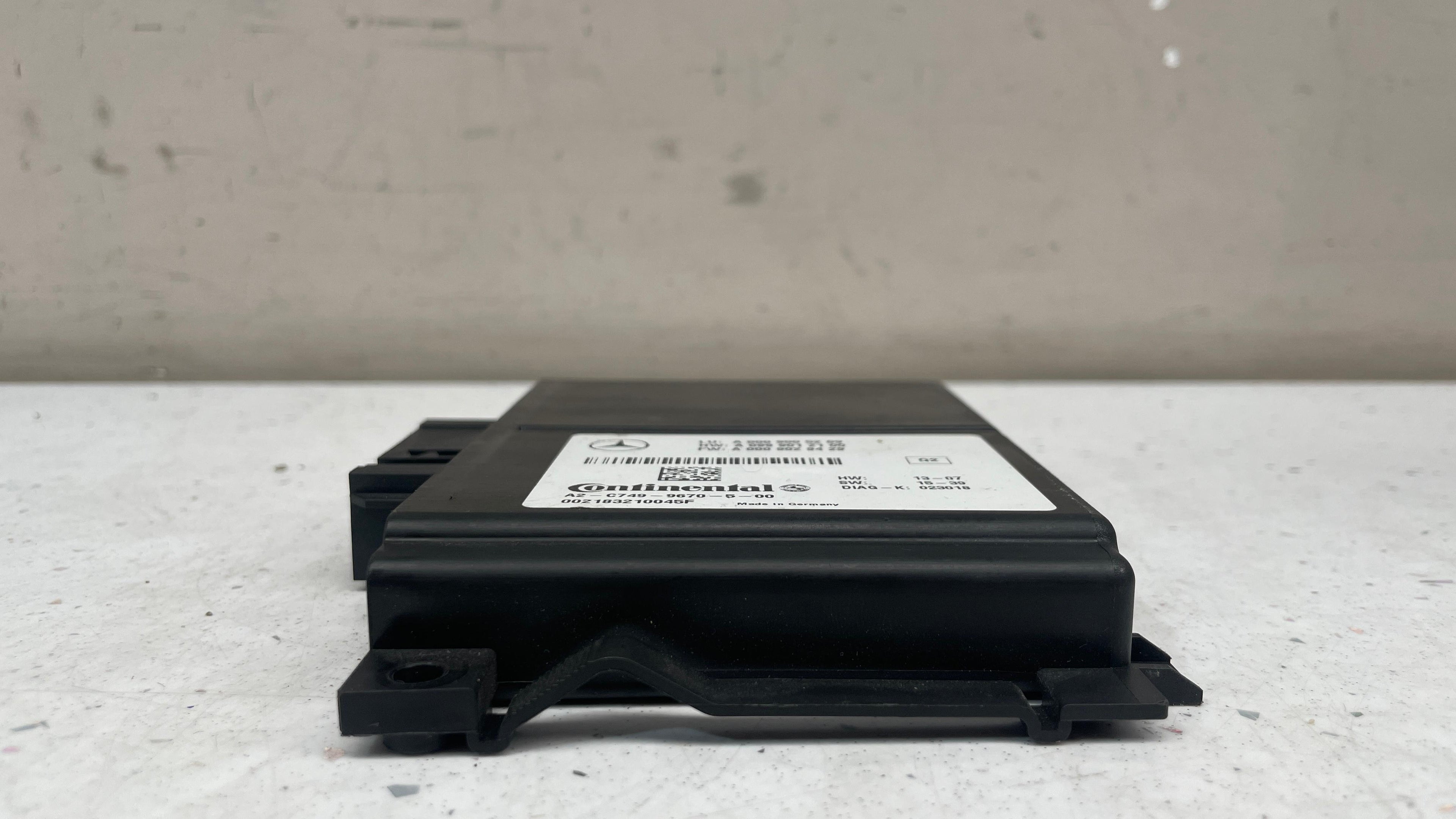 A0009005209 MERCEDES RADAR SENSOR CONTROL UNIT