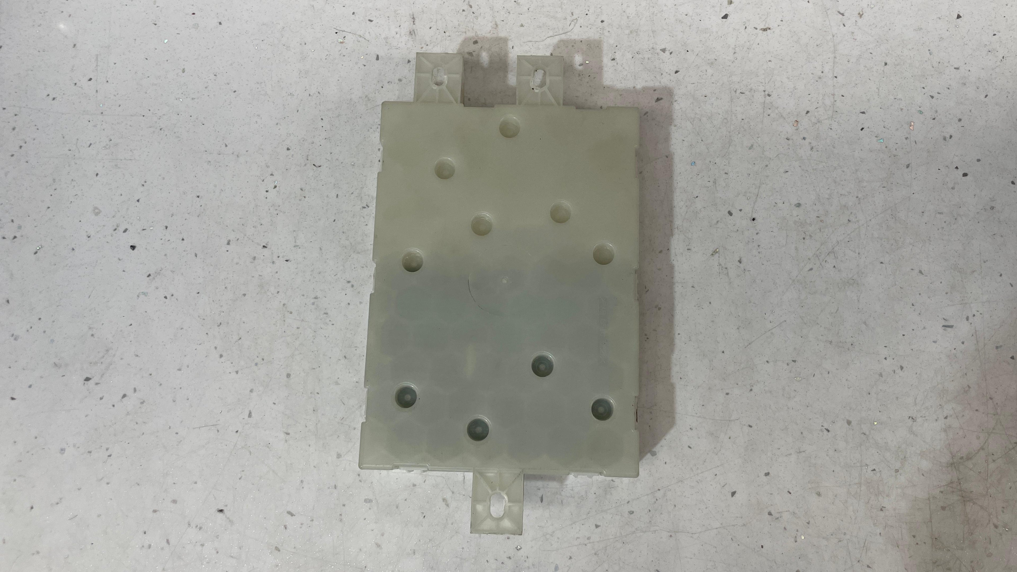 A1669004519 MERCEDES REAR SAM FUSE CONTROL