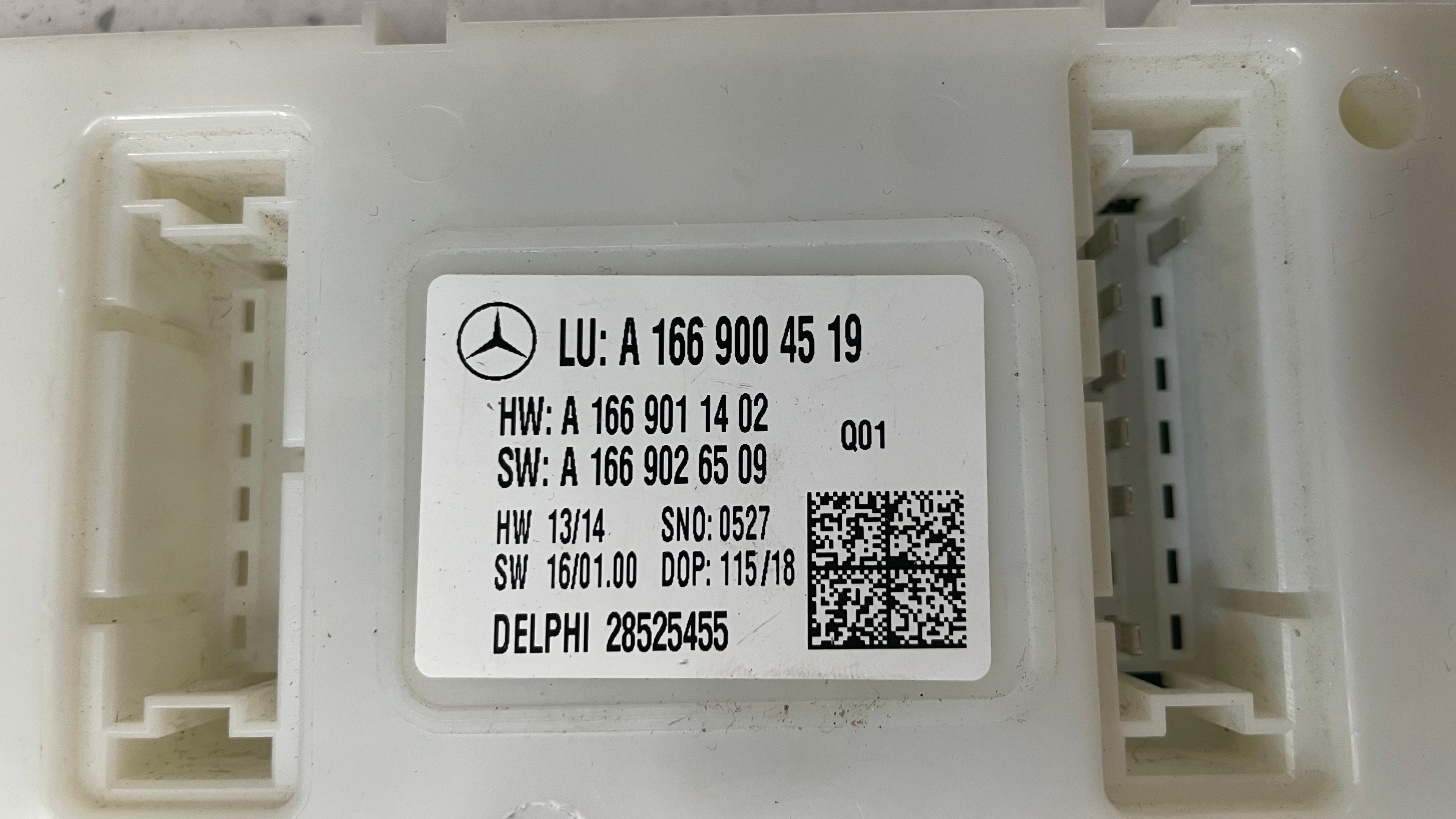 A1669004519 MERCEDES REAR SAM FUSE CONTROL