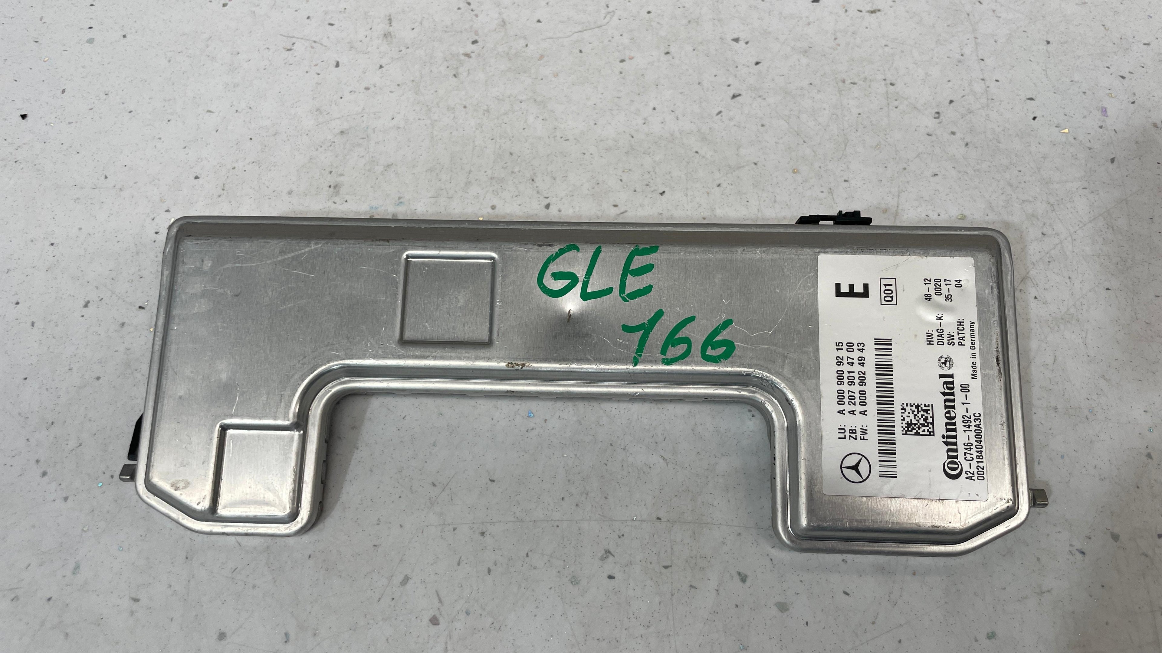 A0009009215 MERCEDES W166  FRONT CAMERA CONTROL