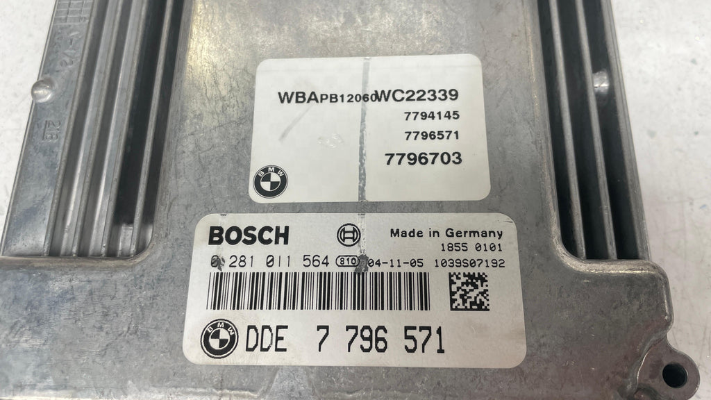 7796571  BMW X3  ENGINE CONTROL UNIT ECU