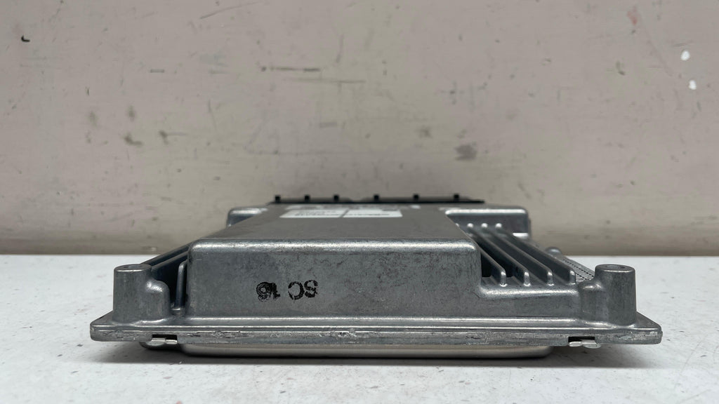7796571  BMW X3  ENGINE CONTROL UNIT ECU