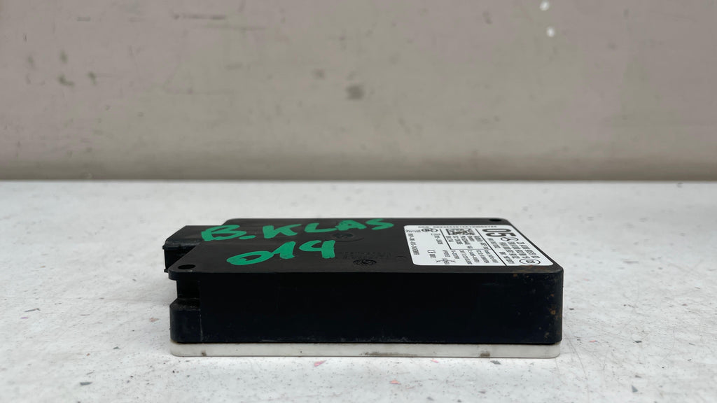 A0009055103 MERCEDES  BLIND SPOT RADAR  DISTANCE  SENSOR MODULE