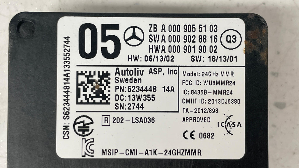 A0009055103 MERCEDES  BLIND SPOT RADAR  DISTANCE  SENSOR MODULE