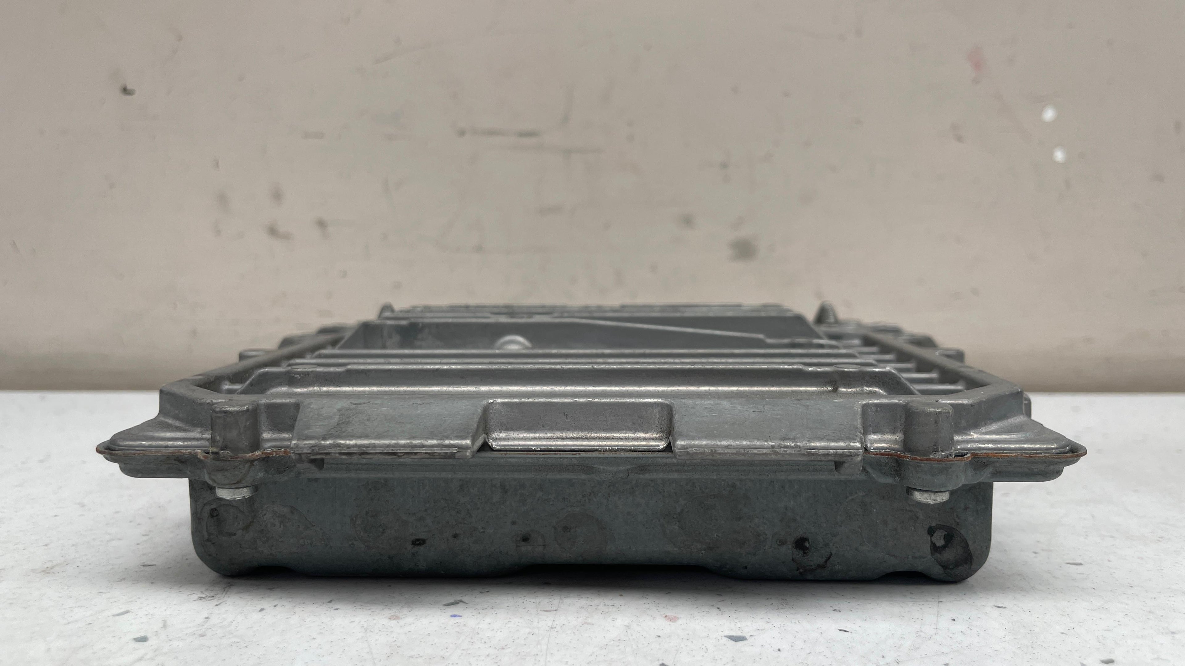 A2749001600 MERCEDES W204 ENGINE CONTROL UNIT ECU