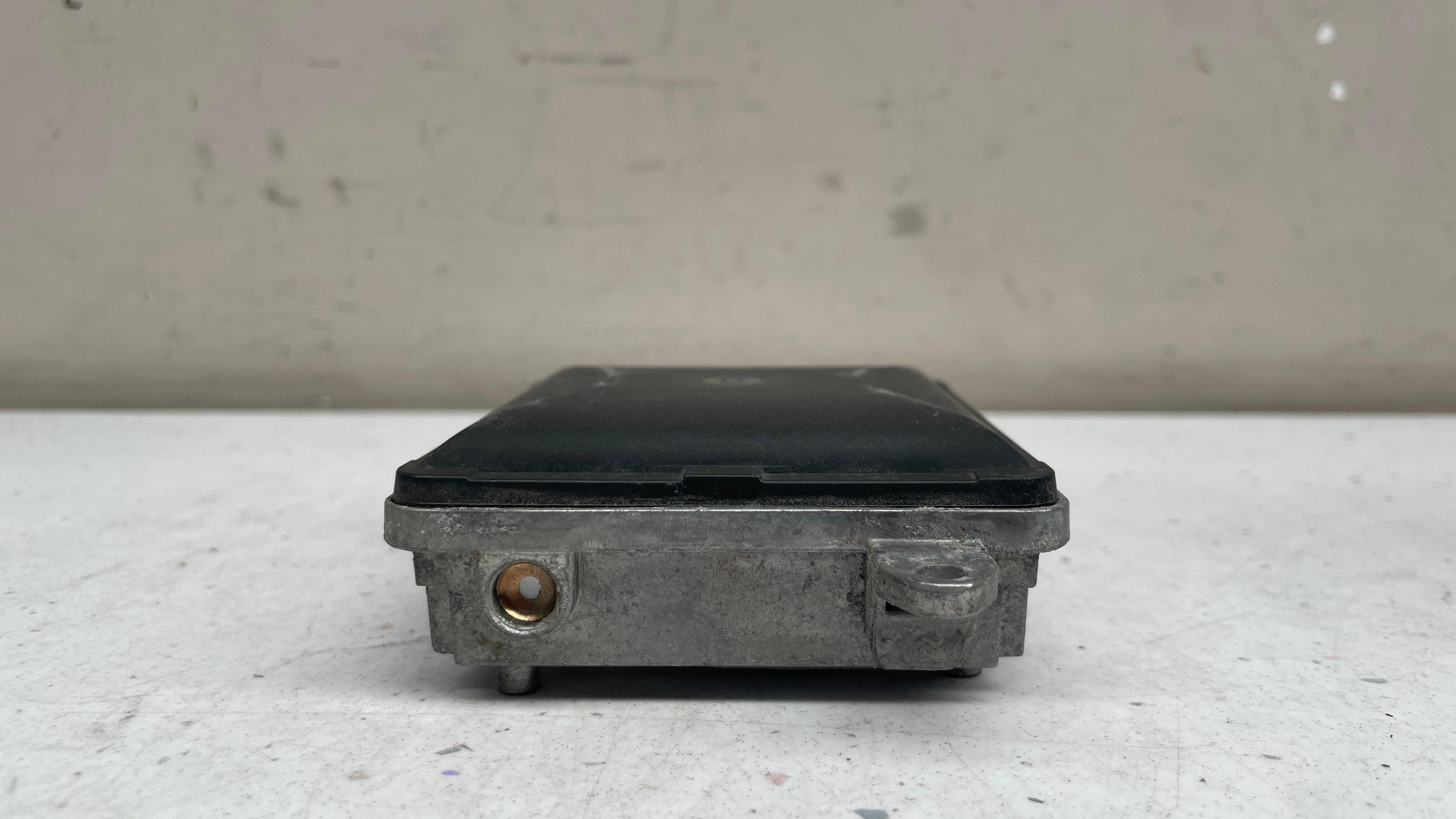 6632-6873352-01 BMW BLIND SPOT SENSOR MODULE